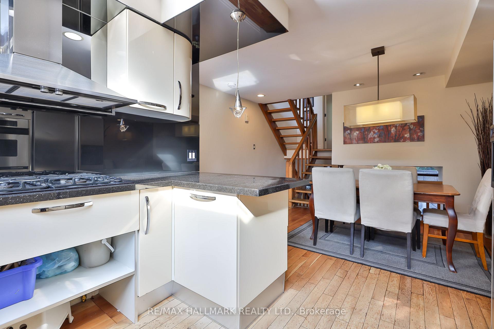 Photo 7 of 30A Bishop Street, Toronto, The Annex — HOMEH