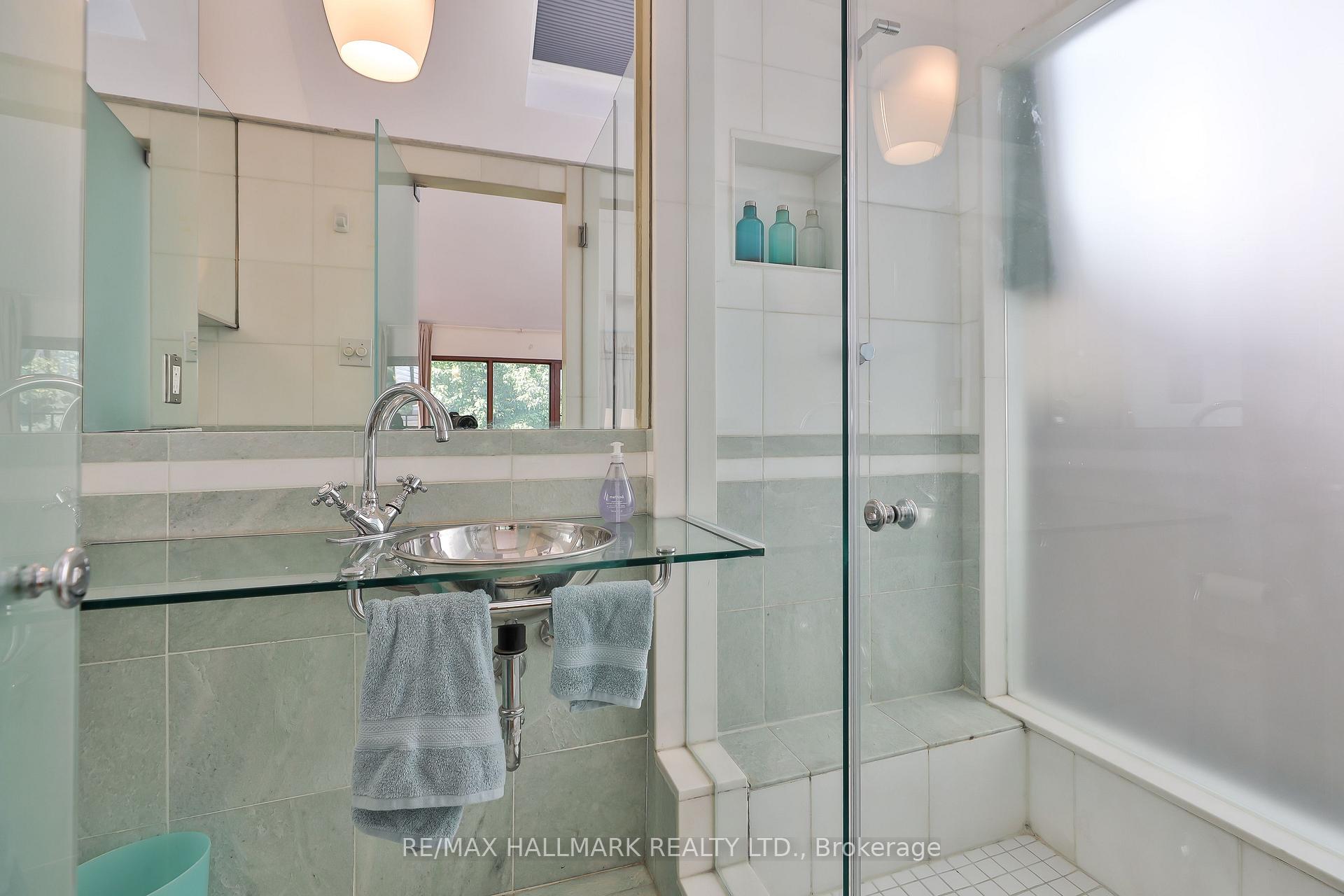 Photo 17 of 30A Bishop Street, Toronto, The Annex — HOMEH