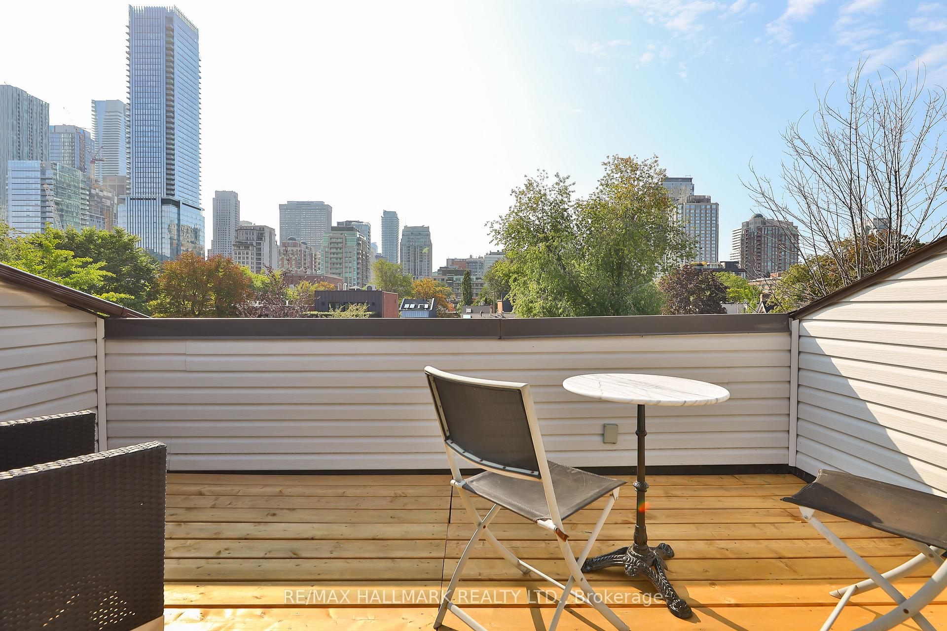 Photo 19 of 30A Bishop Street, Toronto, The Annex — HOMEH