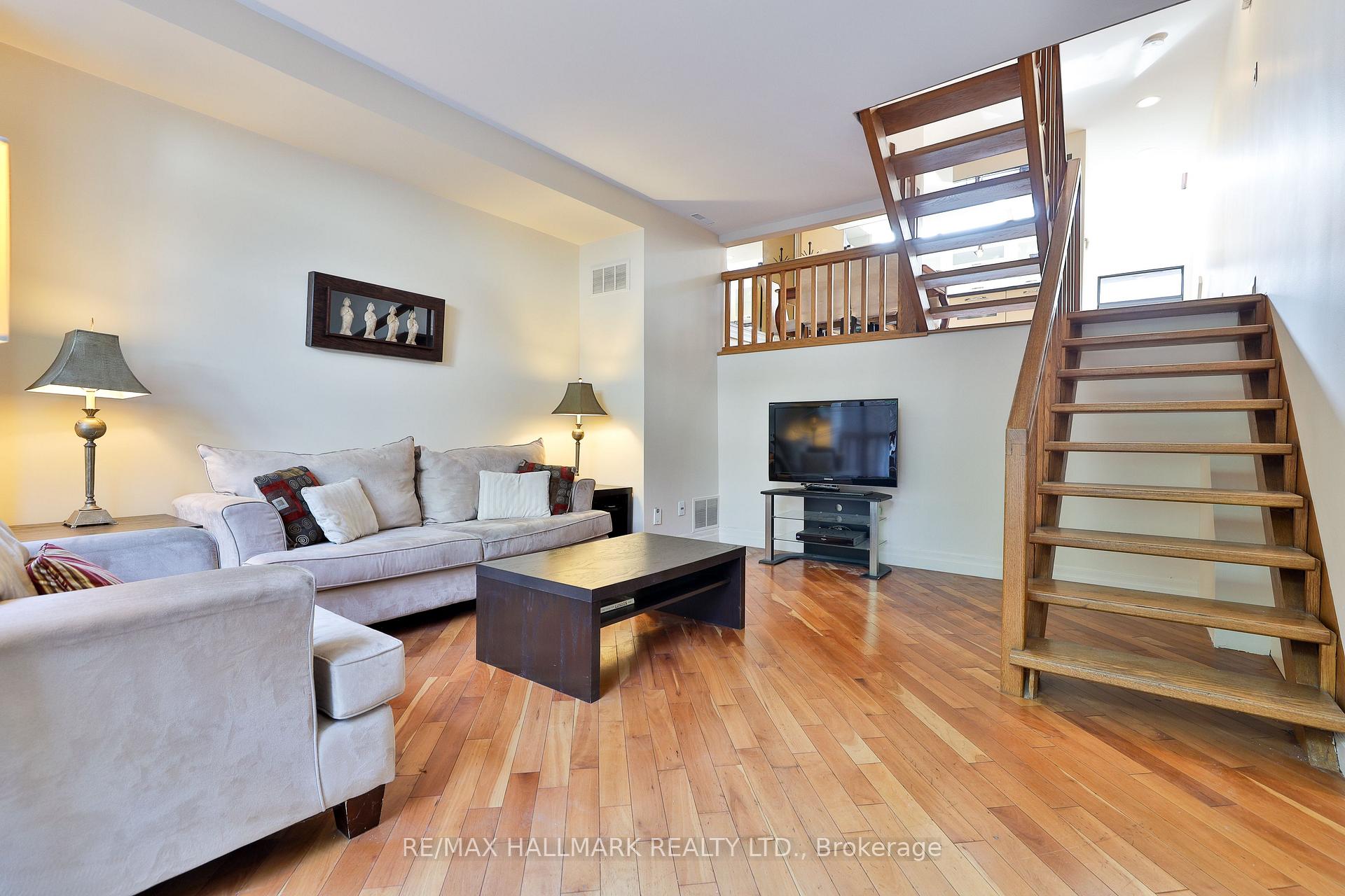 Photo 21 of 30A Bishop Street, Toronto, The Annex — HOMEH