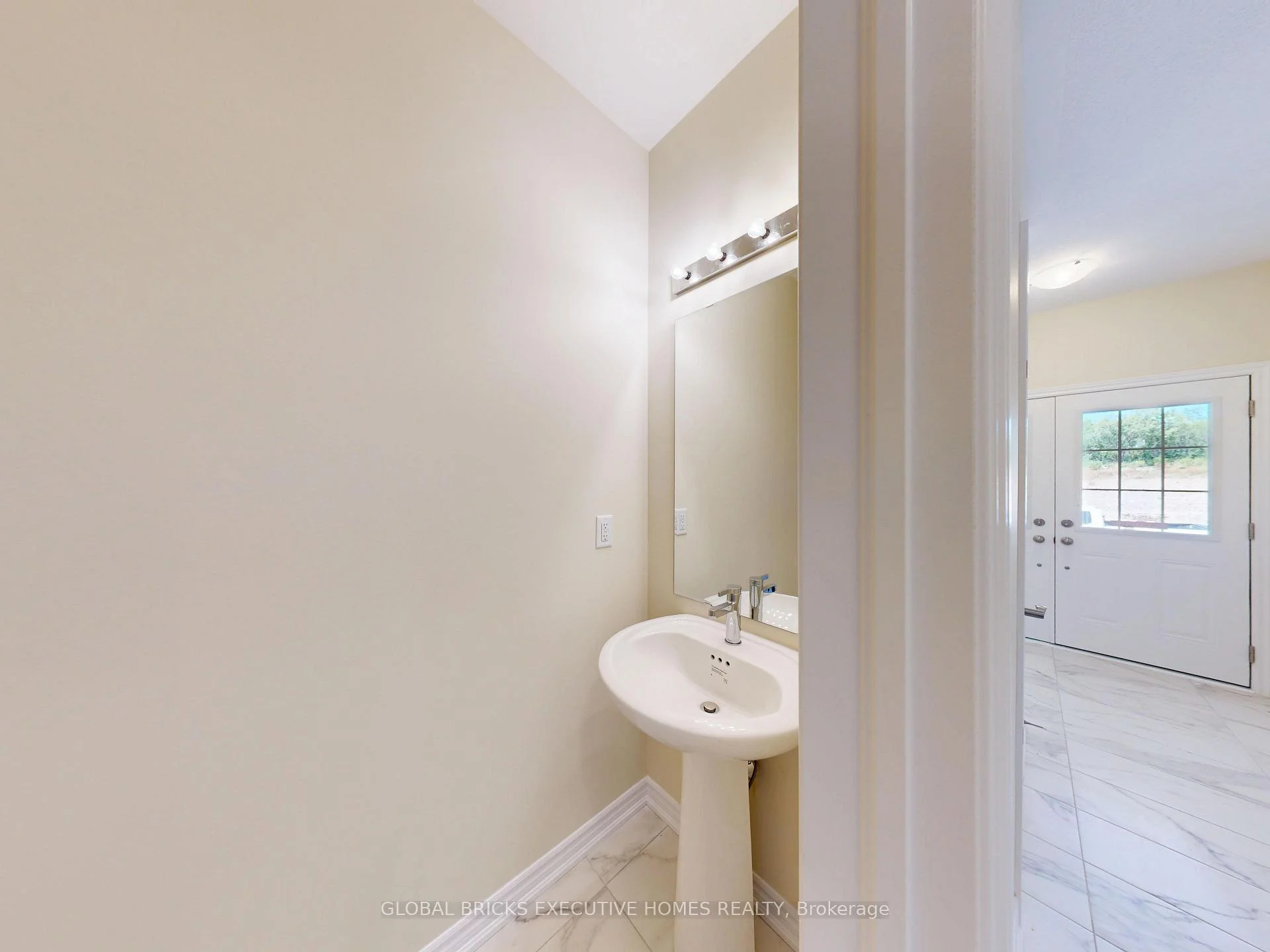 Photo 6 of 50 Postill Street, Brant, Paris — HOMEH