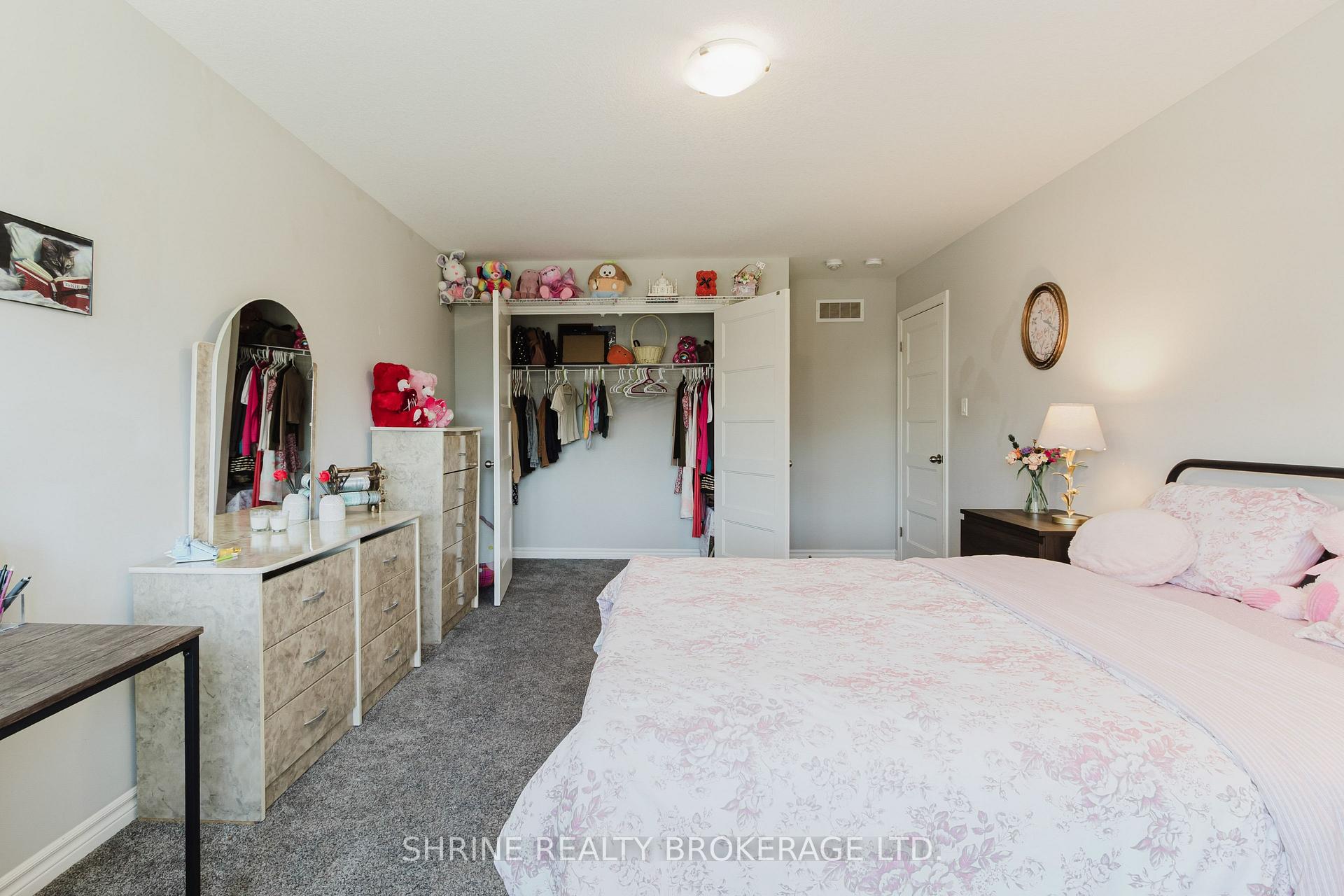 Photo 29 of 4369 Lismer Lane, London, South W — HOMEH