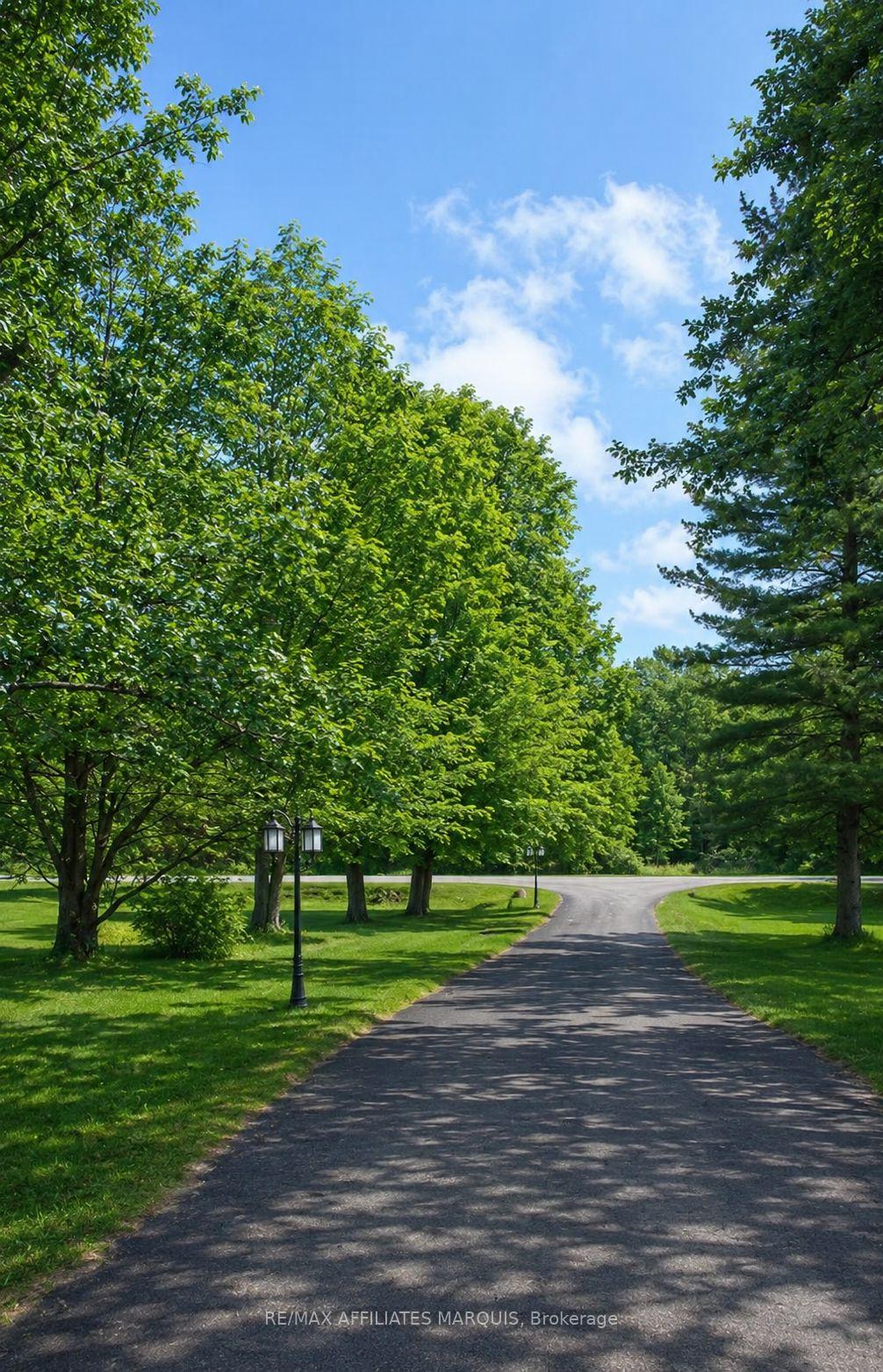 Photo 4 of 5870 Roger Stevens Drive, Montague, Montague Twp — HOMEH