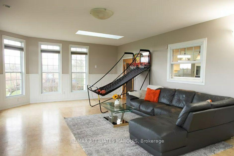 Photo 5 of 5870 Roger Stevens Drive, Montague, Montague Twp — HOMEH