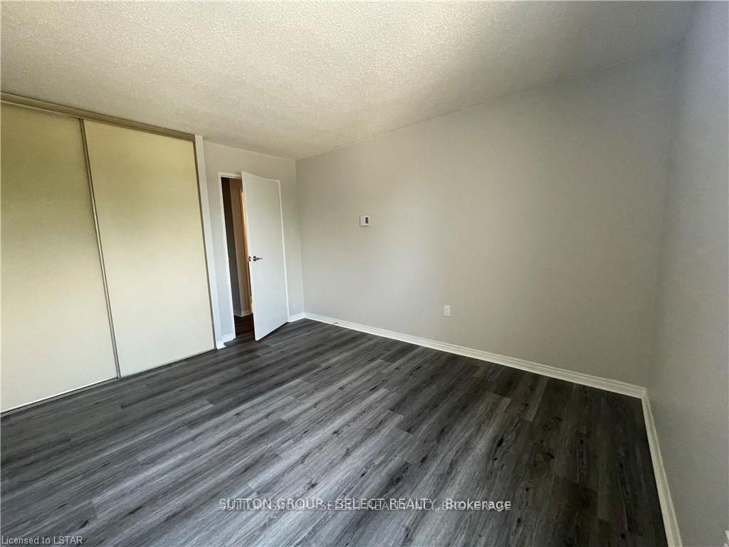 Photo 5 of Unit 4, 135 Baseline Road, London, South D — HOMEH