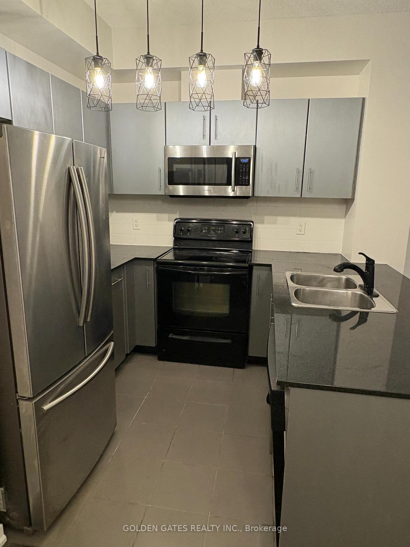Photo 8 of Unit #2501, 12 Yonge Street, Toronto, Waterfront Communities — HOMEH