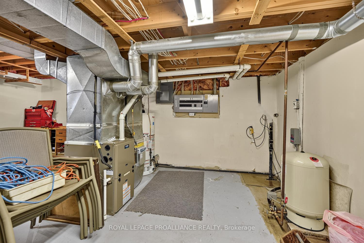 Photo 30 of 4702 Baker Drive, Augusta, Augusta Twp — HOMEH