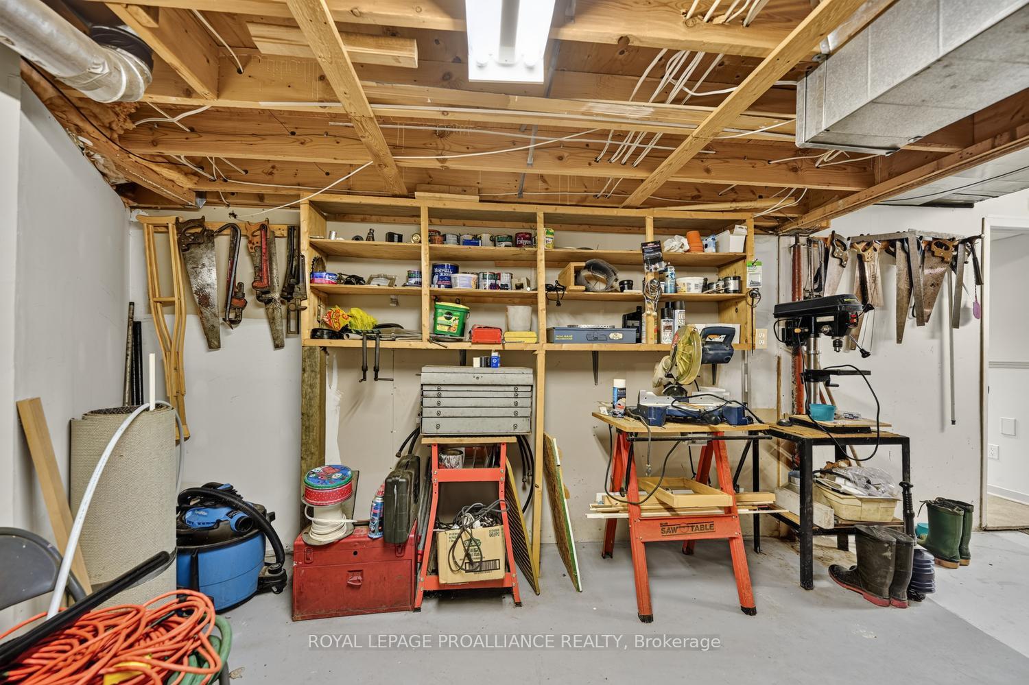 Photo 33 of 4702 Baker Drive, Augusta, Augusta Twp — HOMEH