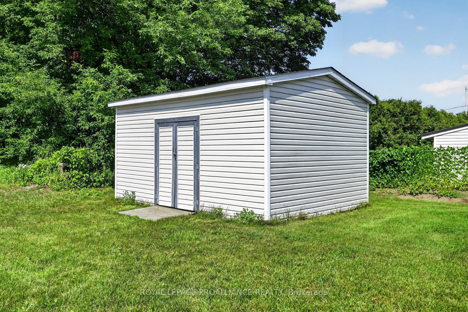 Photo 35 of 4702 Baker Drive, Augusta, Augusta Twp — HOMEH