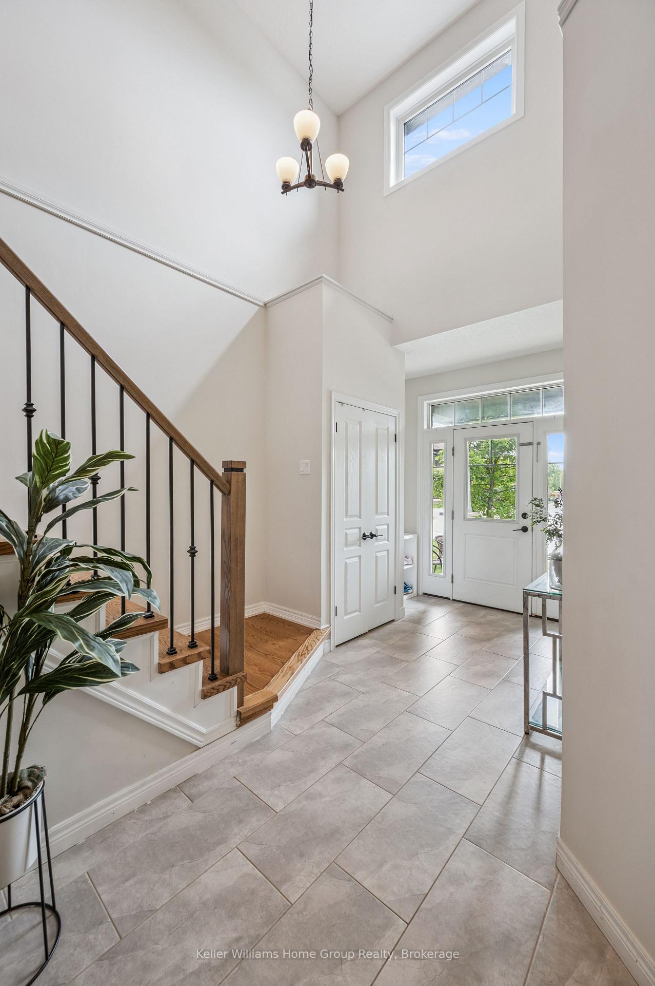 Photo 4 of Unit 12, 254 Gosling Gardens, Guelph, Clairfields/Hanlon Business Park — HOMEH