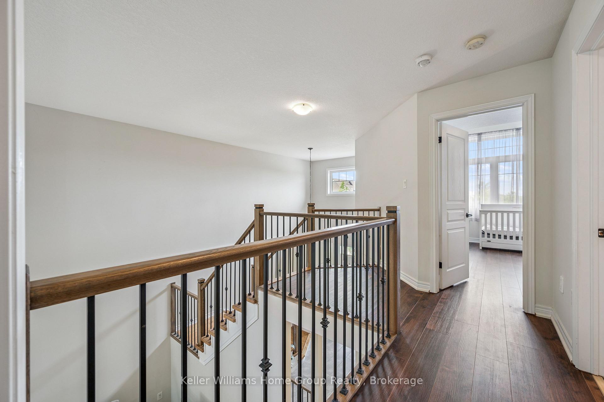 Photo 16 of Unit 12, 254 Gosling Gardens, Guelph, Clairfields/Hanlon Business Park — HOMEH
