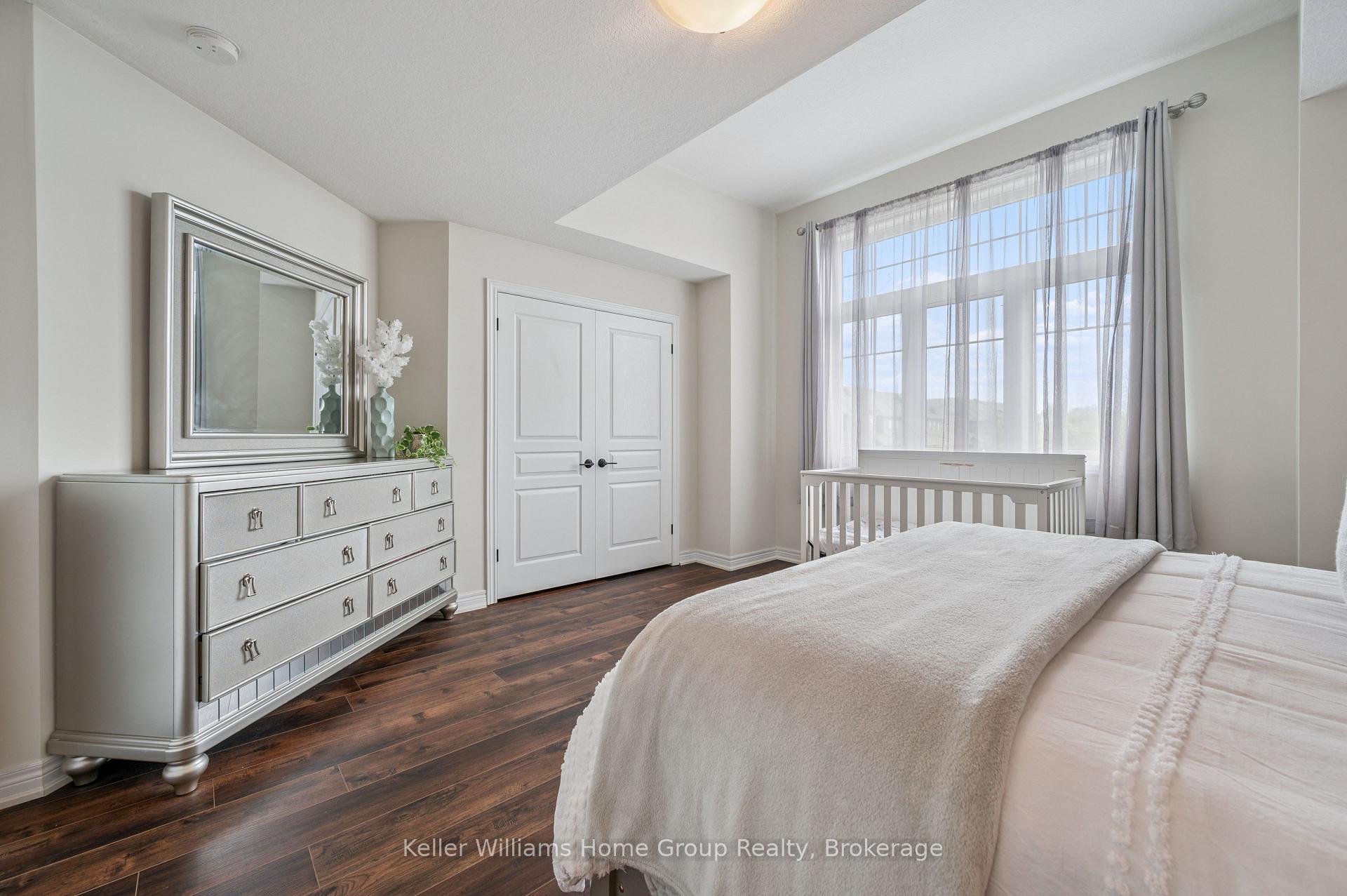 Photo 19 of Unit 12, 254 Gosling Gardens, Guelph, Clairfields/Hanlon Business Park — HOMEH