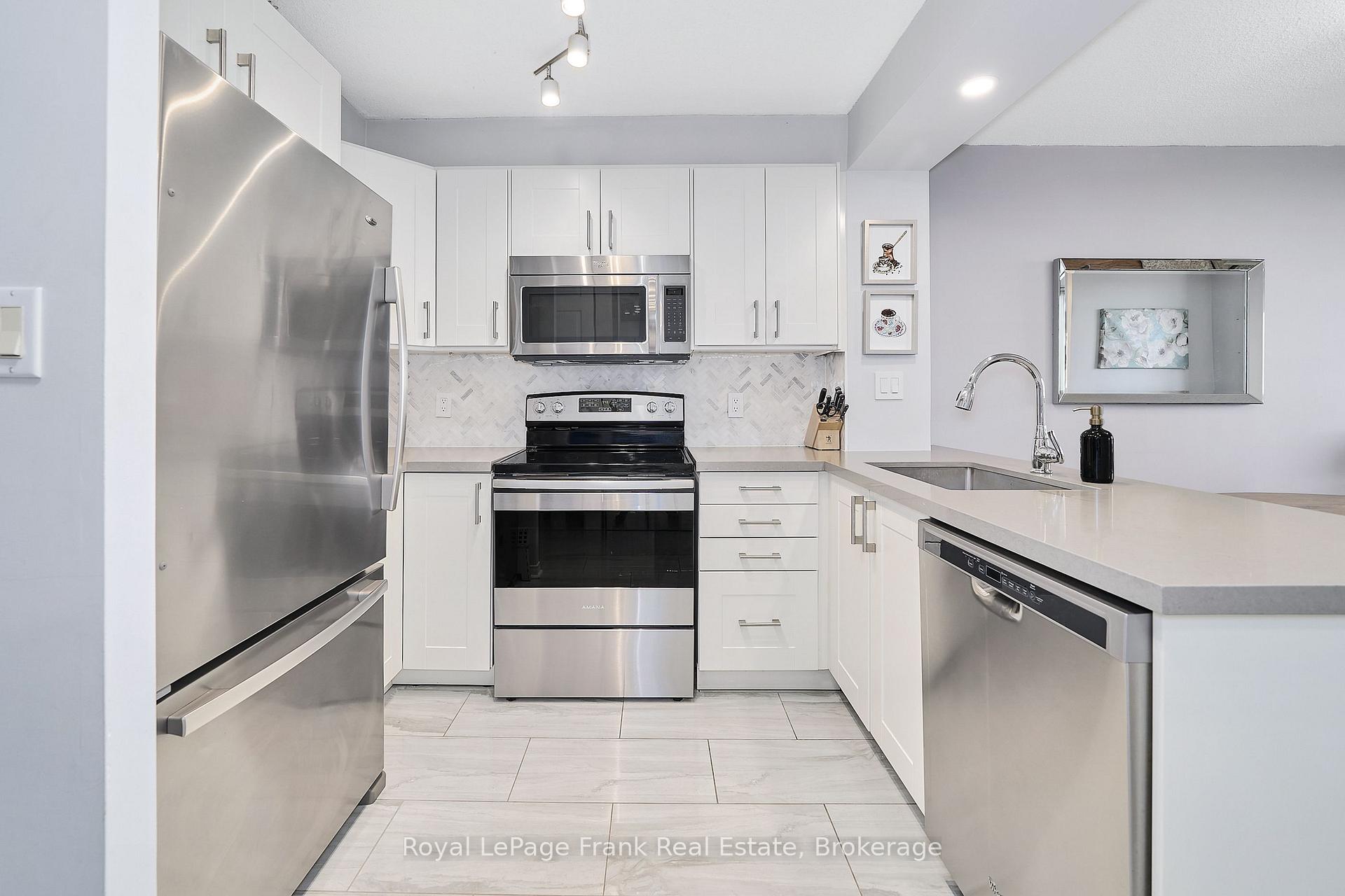Photo 8 of Unit 808, 1625 Pickering Parkway, Pickering, Village East — HOMEH
