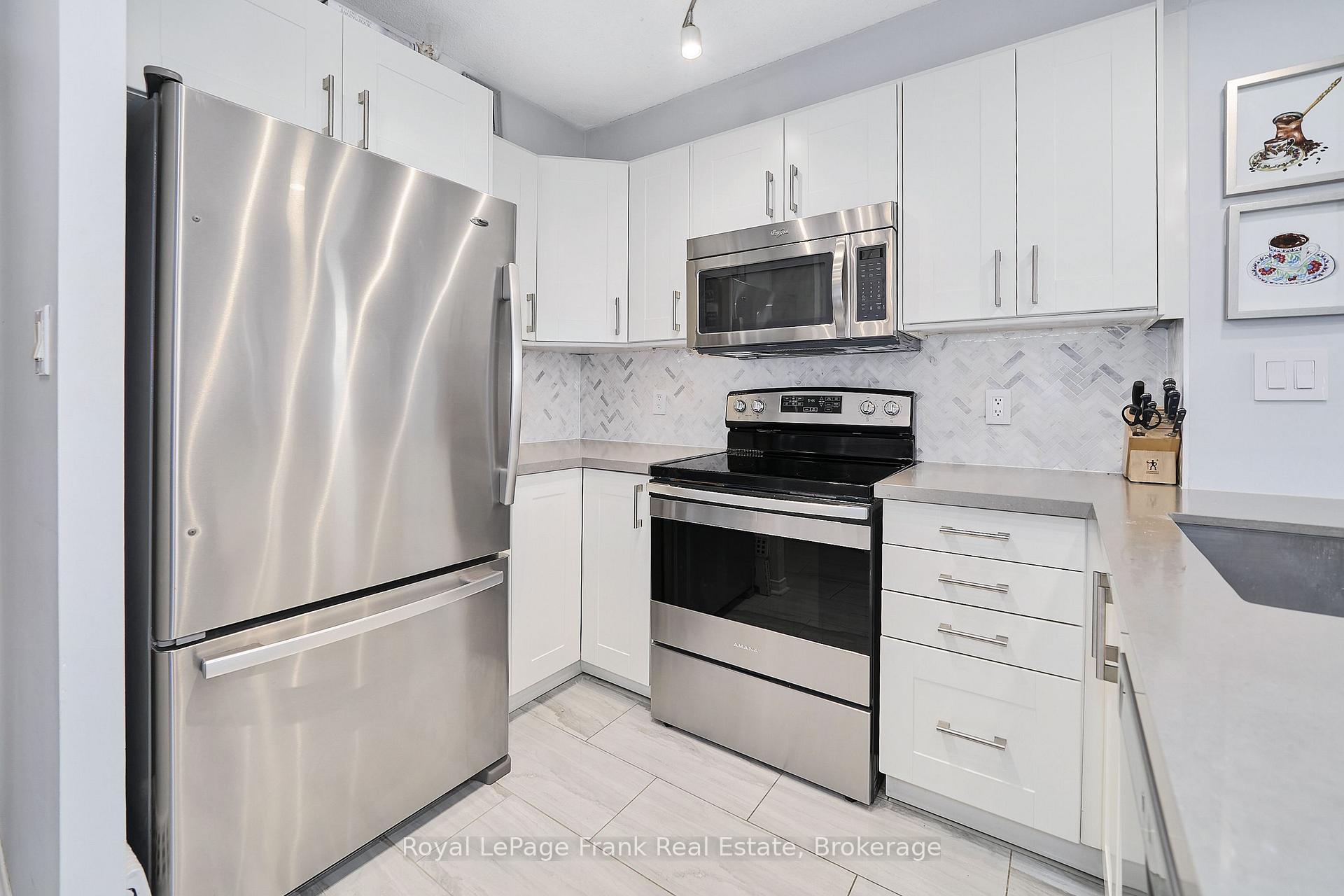 Photo 9 of Unit 808, 1625 Pickering Parkway, Pickering, Village East — HOMEH