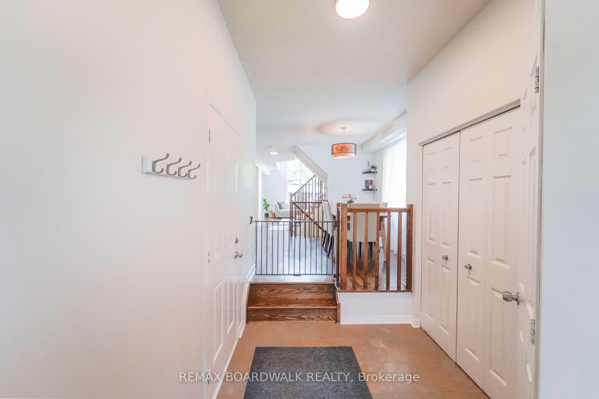 Photo 4 of 234 Opus Street, Ottawa, Kanata - Emerald Meadows/Trailwest — HOMEH
