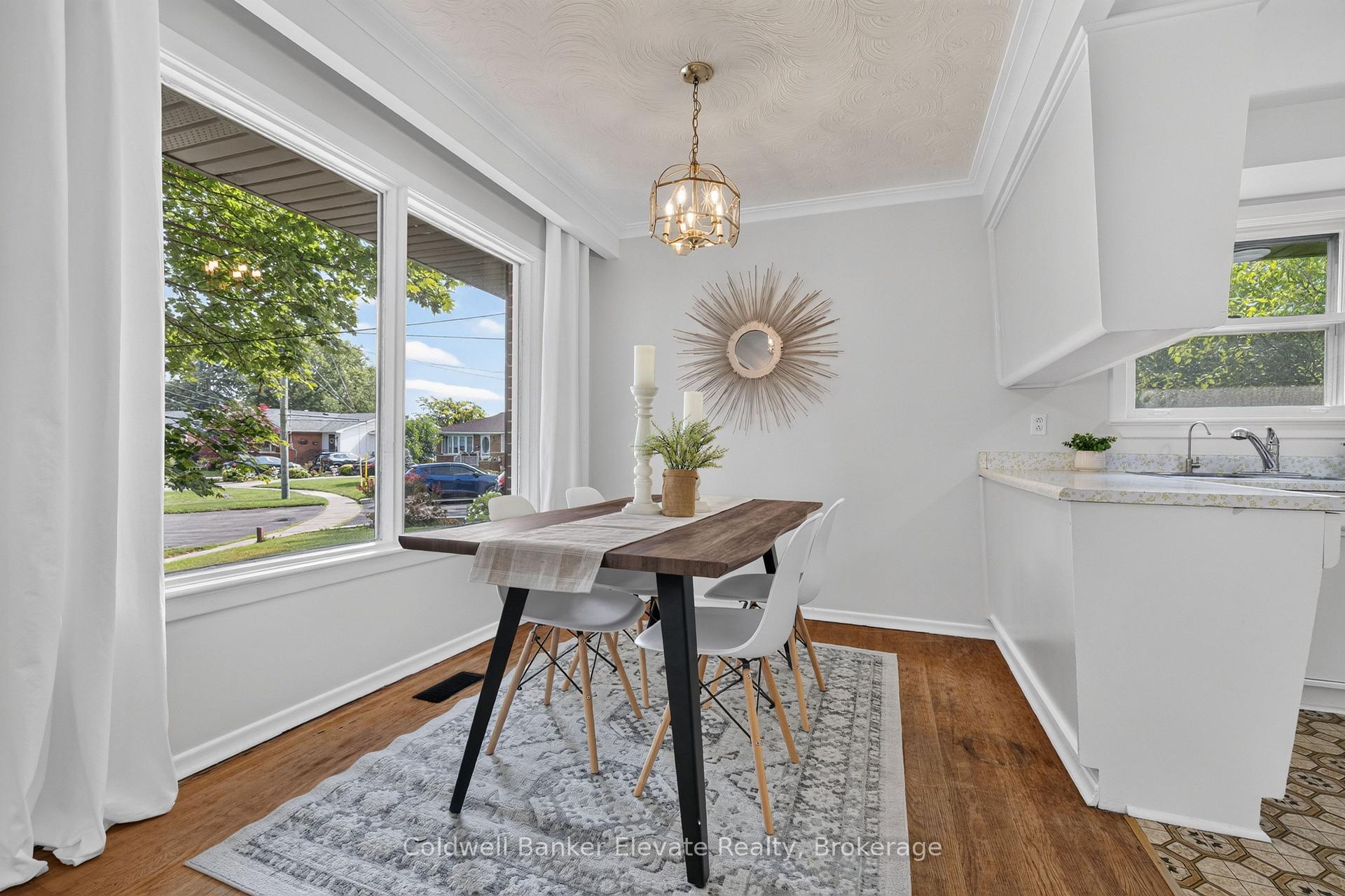 Photo 17 of 46 McIntyre Crescent, Halton Hills, Georgetown — HOMEH
