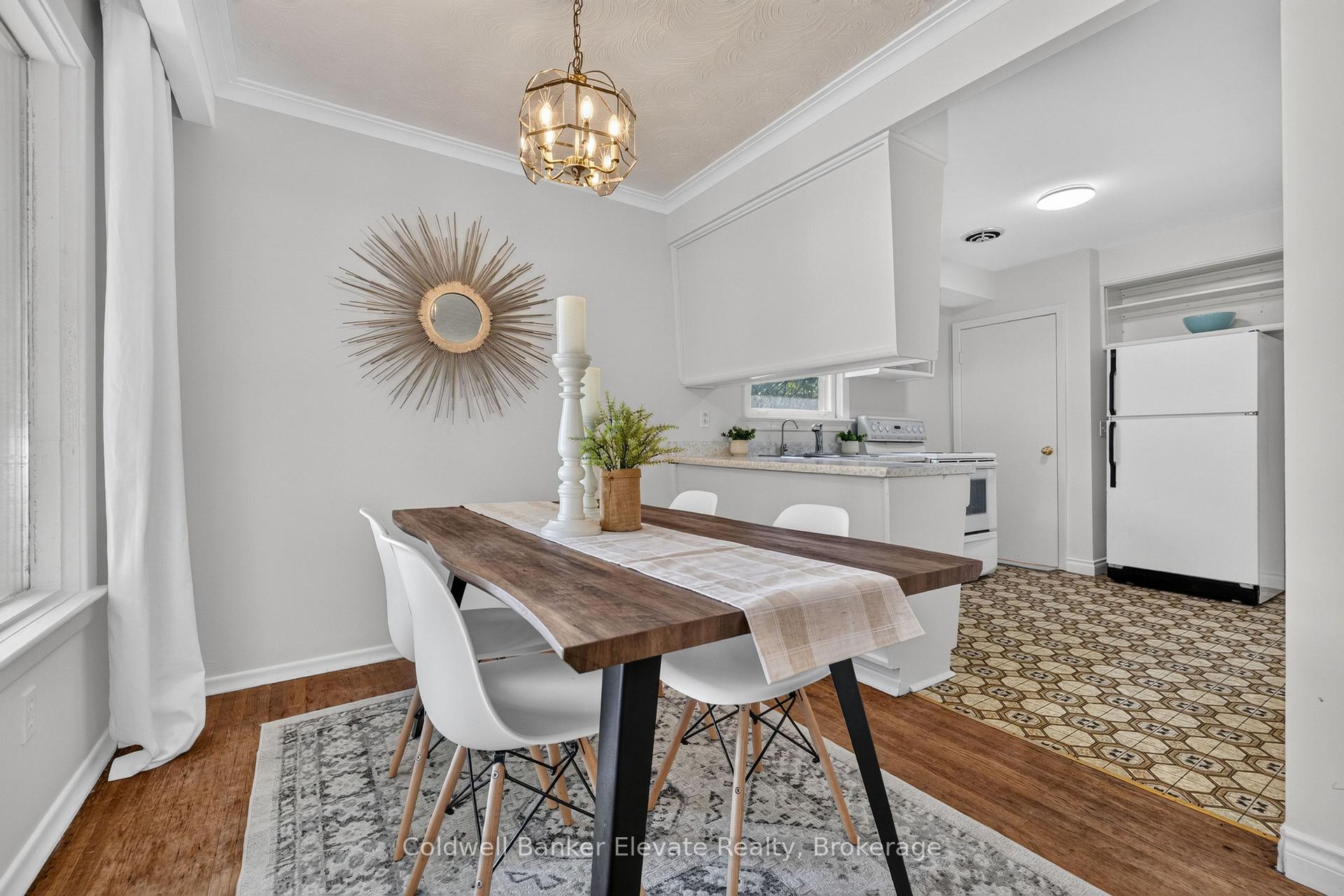 Photo 19 of 46 McIntyre Crescent, Halton Hills, Georgetown — HOMEH