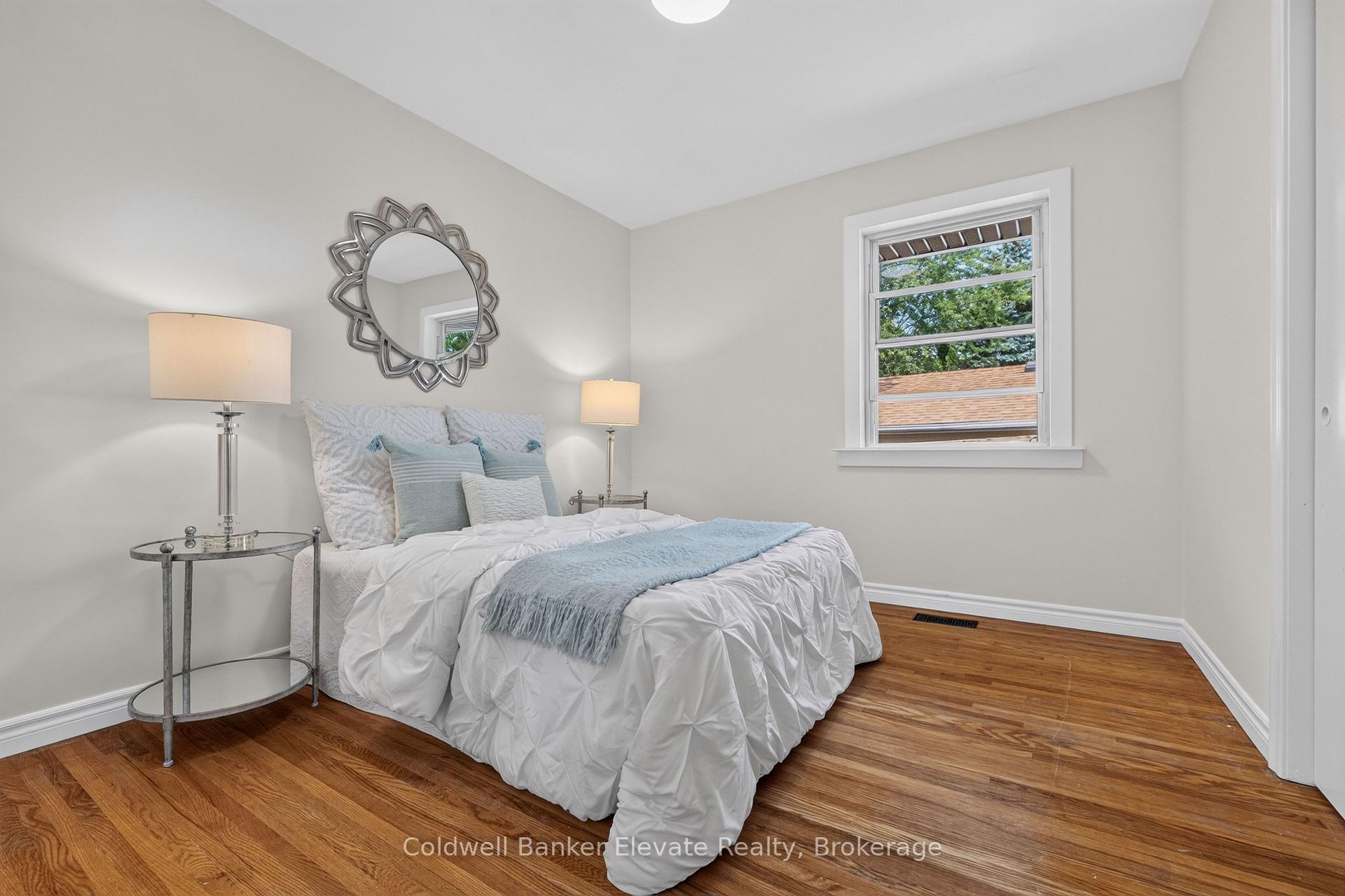 Photo 27 of 46 McIntyre Crescent, Halton Hills, Georgetown — HOMEH