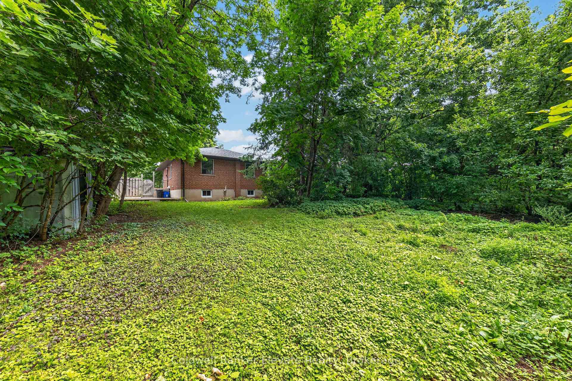 Photo 46 of 46 McIntyre Crescent, Halton Hills, Georgetown — HOMEH