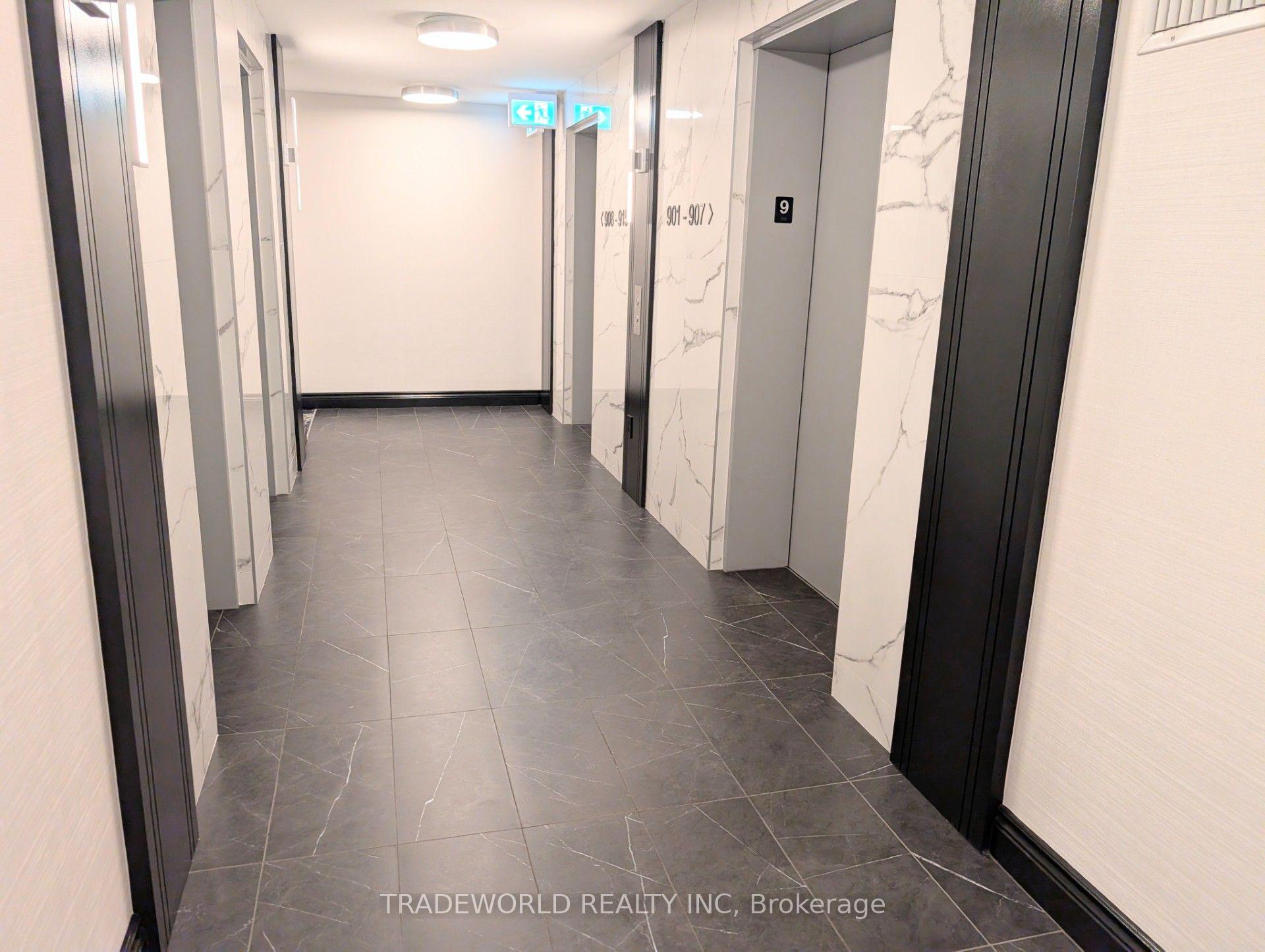 Photo 11 of Unit 907, 19 Grand Trunk Crescent, Toronto, Waterfront Communities — HOMEH