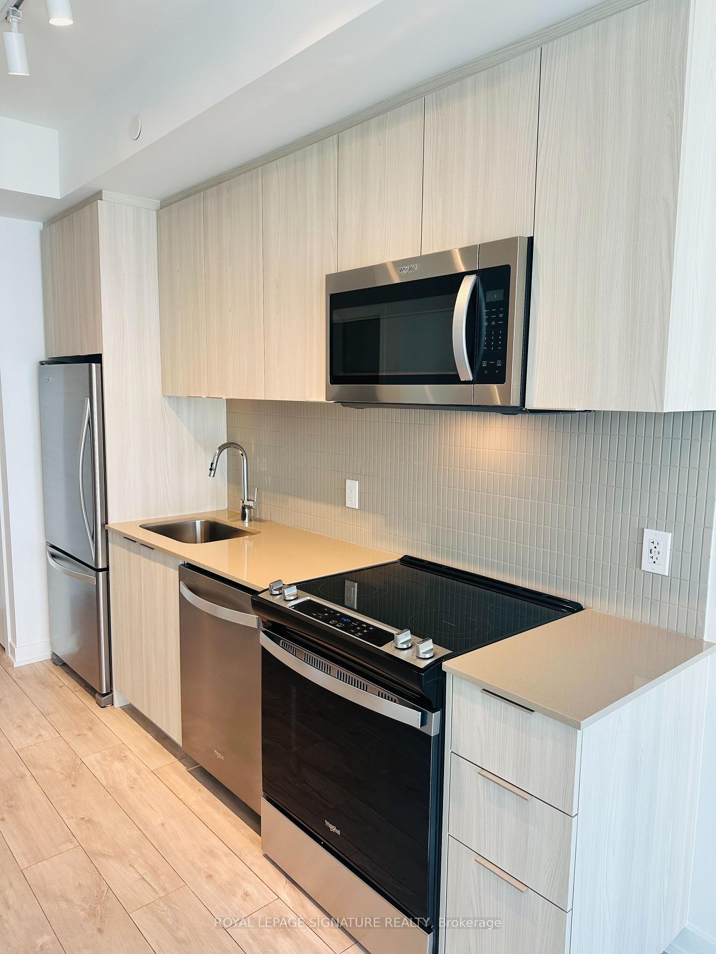 Photo 5 of Unit 511, 740 Whitlock Avenue, Milton, Cobban — HOMEH