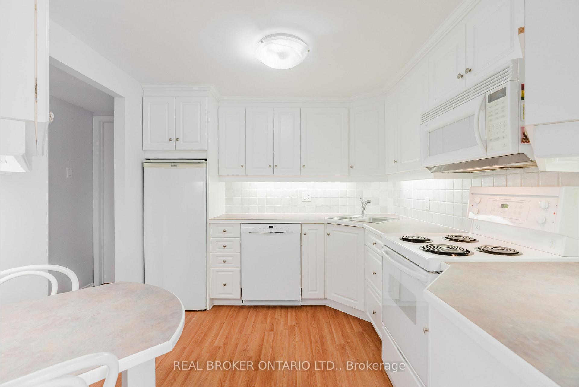Photo 6 of Unit 10, 405 Laurier Avenue E, Ottawa, Sandy Hill — HOMEH