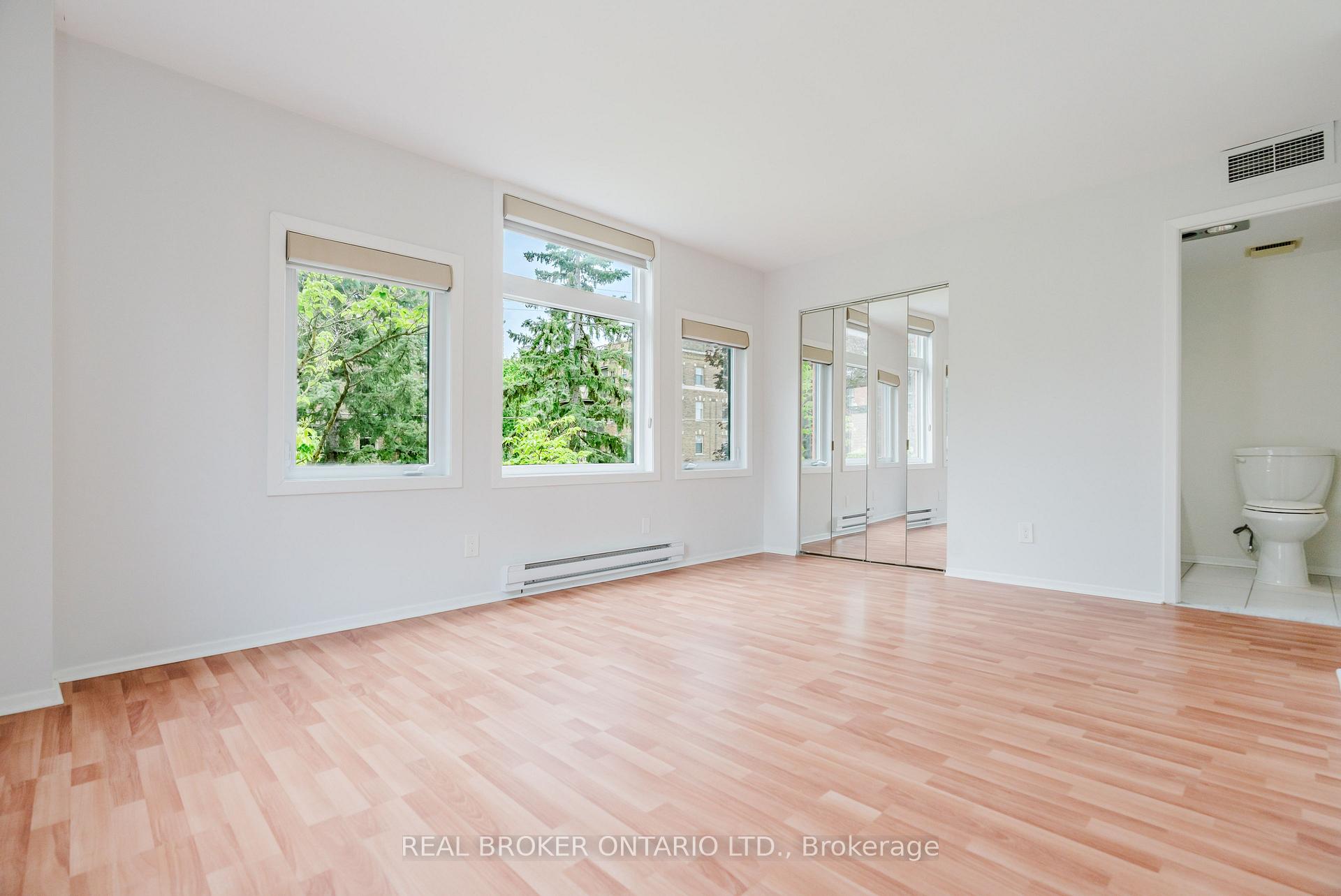 Photo 18 of Unit 10, 405 Laurier Avenue E, Ottawa, Sandy Hill — HOMEH