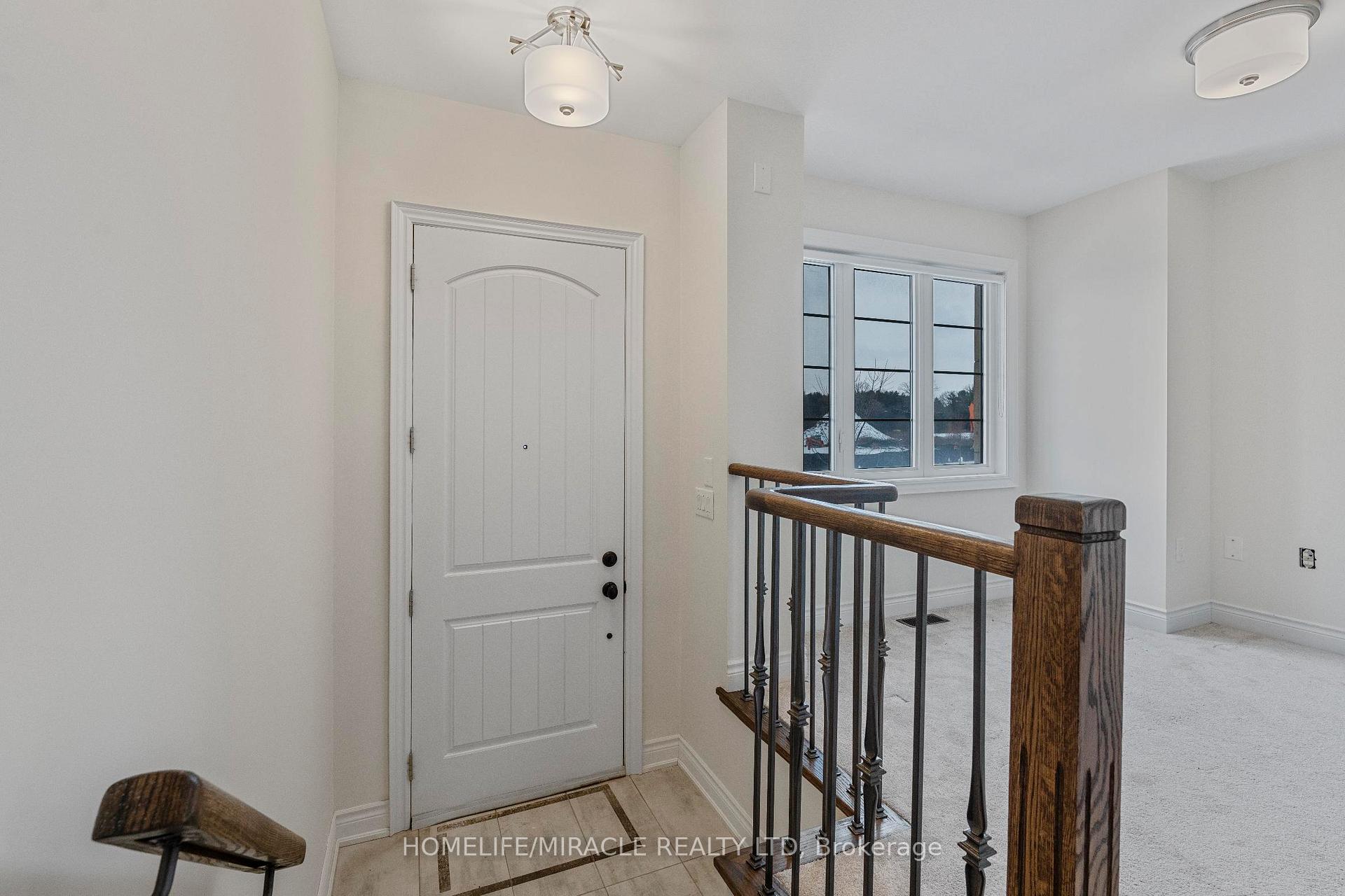 Photo 3 of 61 Yorkton Boulevard, Markham, Angus Glen — HOMEH