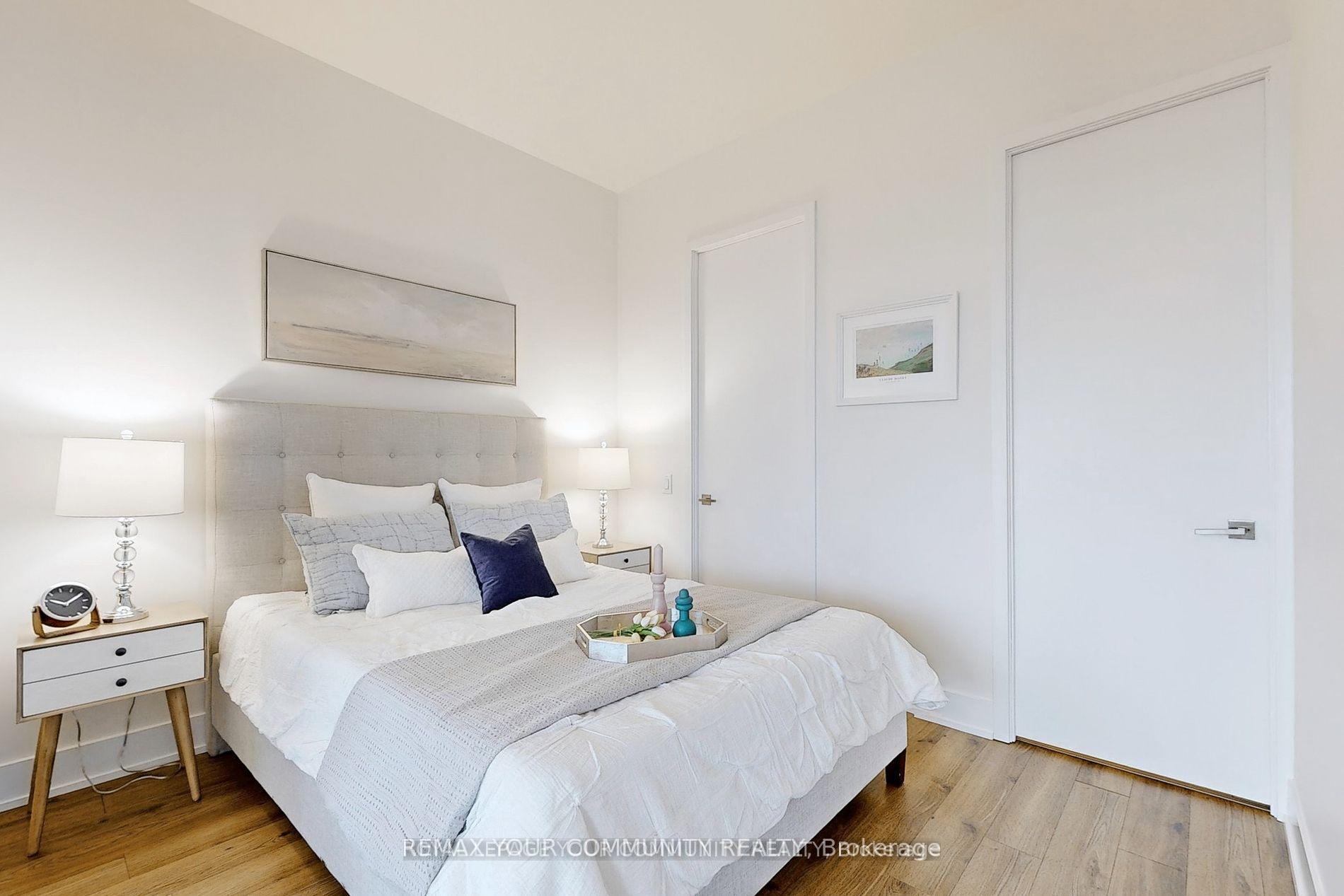 Photo 19 of Unit 1828, 111 St Clair Avenue W, Toronto, Yonge-St. Clair — HOMEH