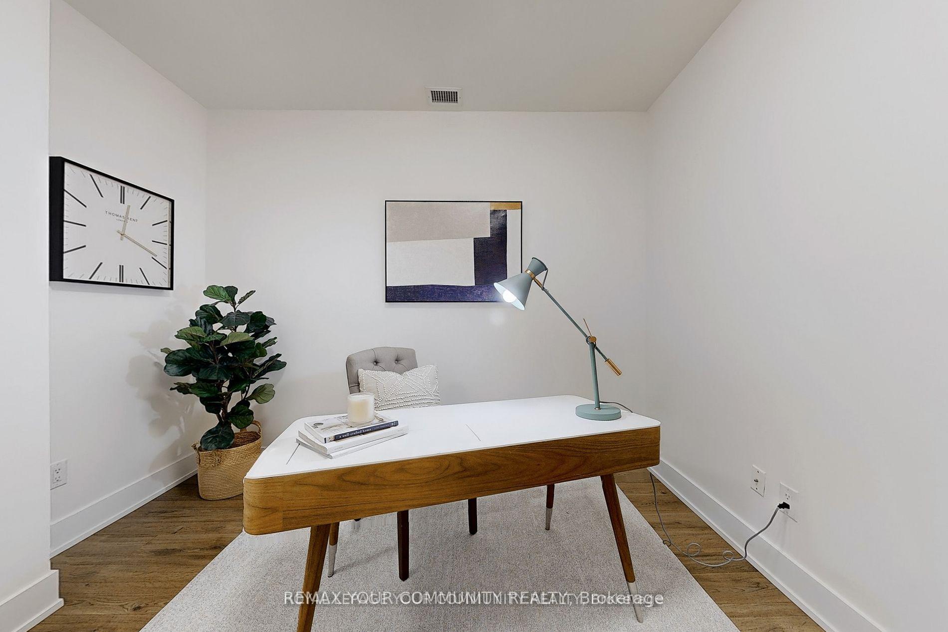 Photo 22 of Unit 1828, 111 St Clair Avenue W, Toronto, Yonge-St. Clair — HOMEH