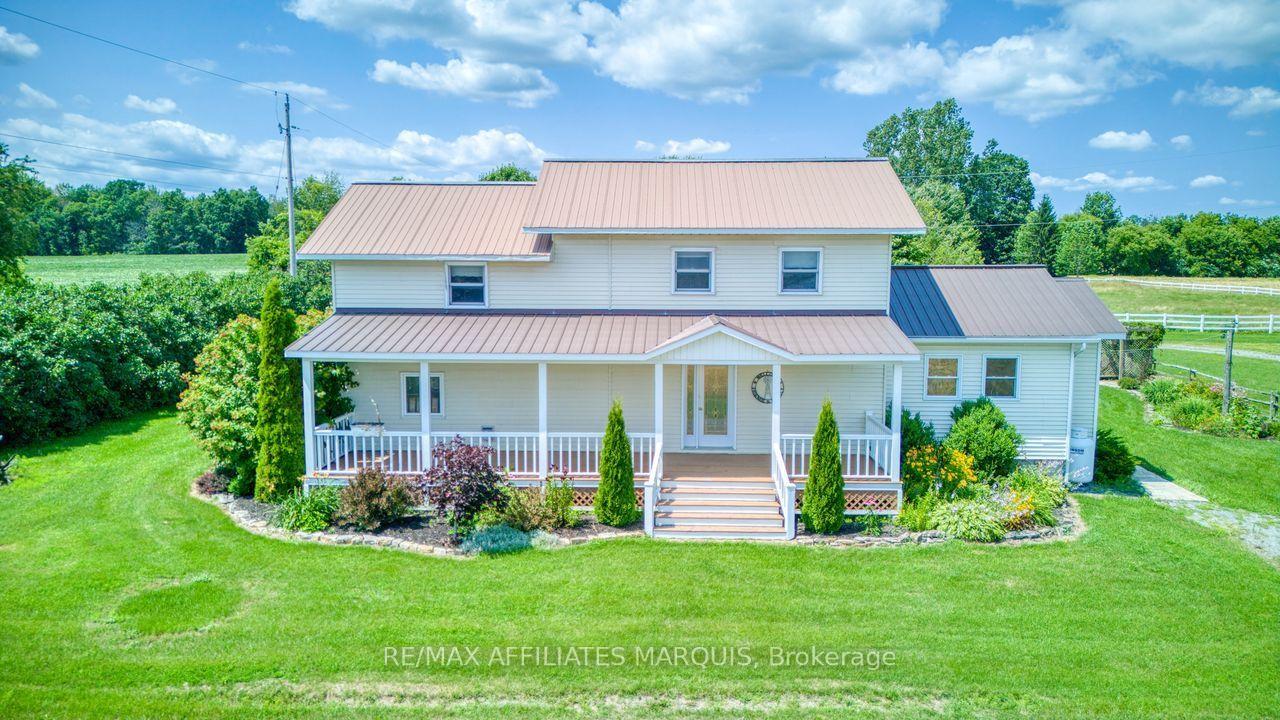Photo 3 of 421 Summers Road, Rideau Lakes, Rideau Lakes (South Crosby) Twp — HOMEH
