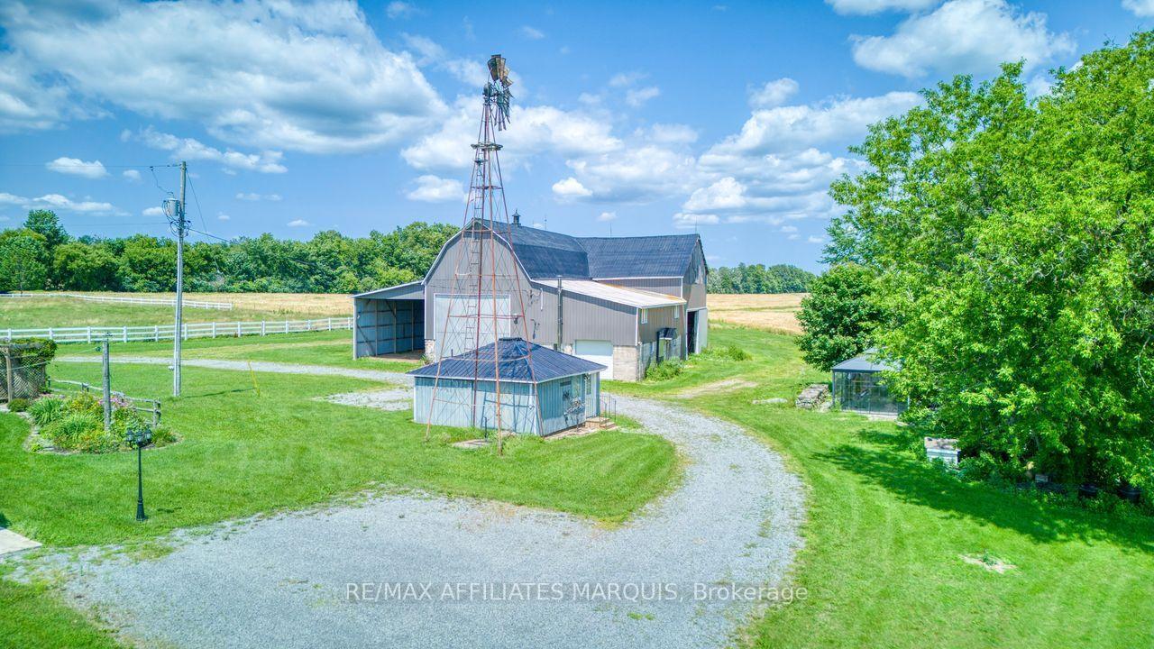 Photo 10 of 421 Summers Road, Rideau Lakes, Rideau Lakes (South Crosby) Twp — HOMEH