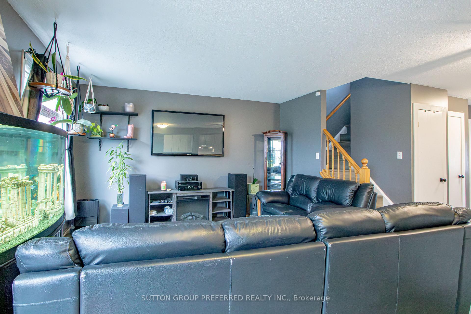 Photo 15 of 40 Katie Lane, Strathroy-Caradoc, NE — HOMEH