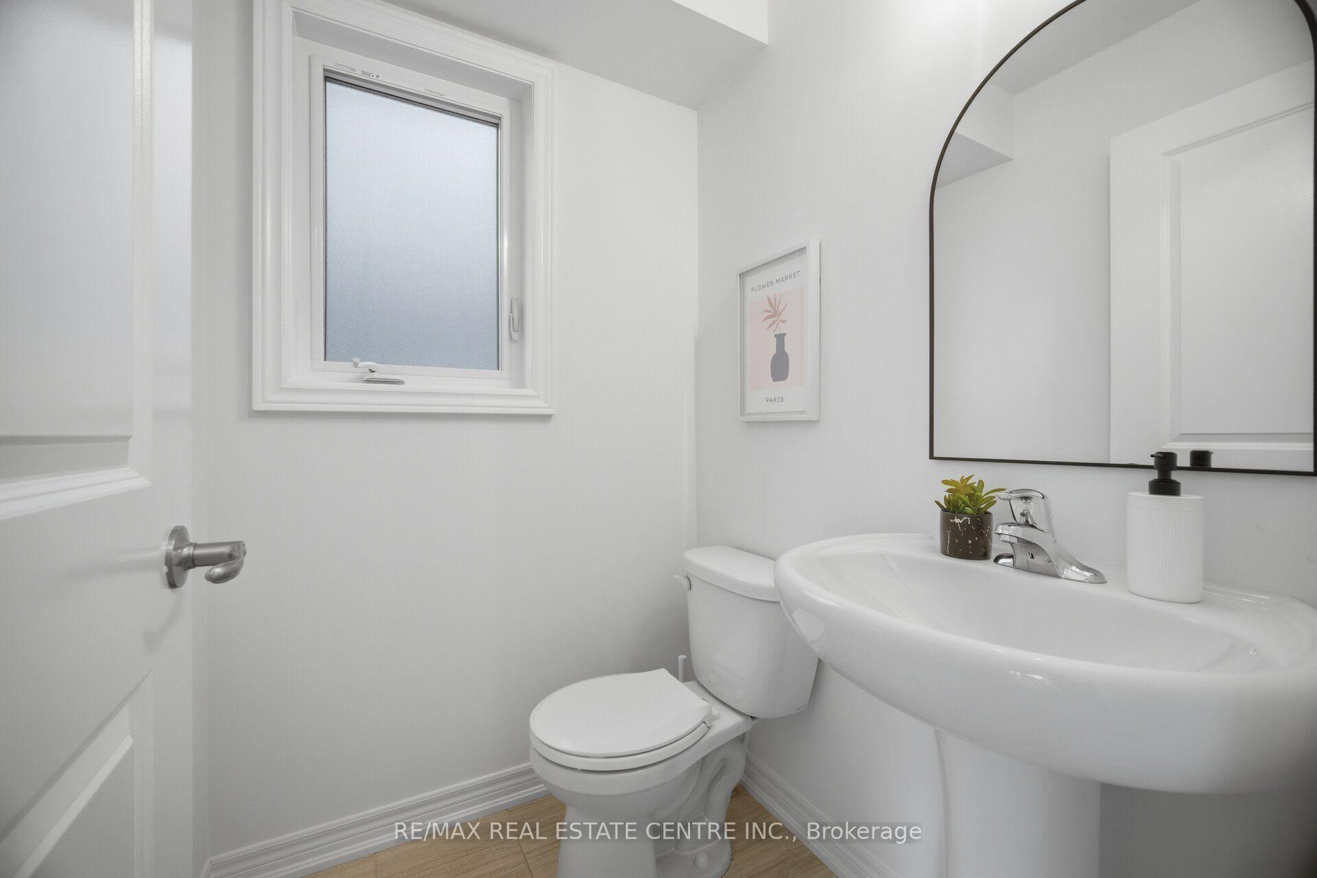 Photo 24 of 206 Heron Street, Welland, Coyle Creek — HOMEH