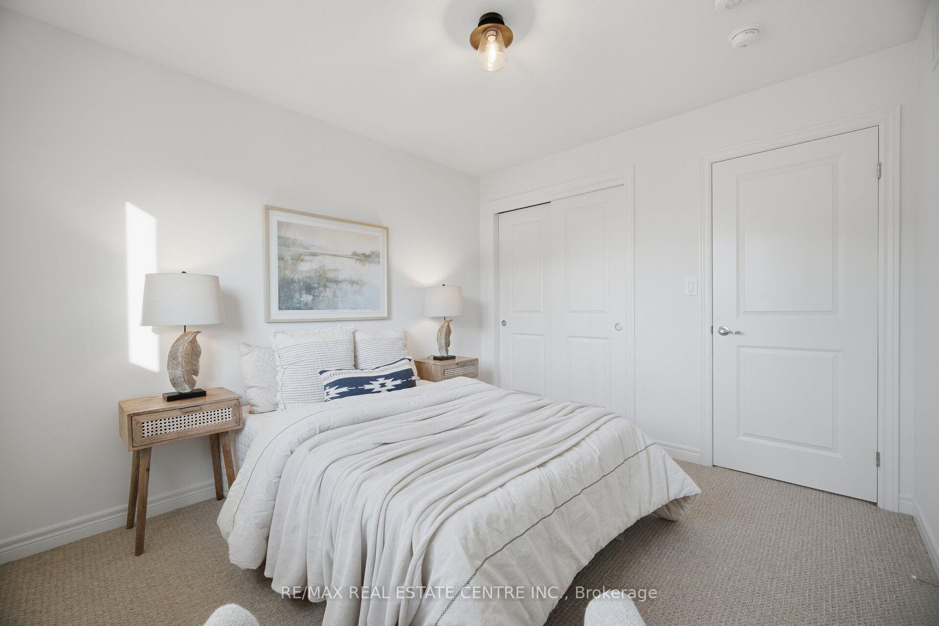 Photo 35 of 206 Heron Street, Welland, Coyle Creek — HOMEH