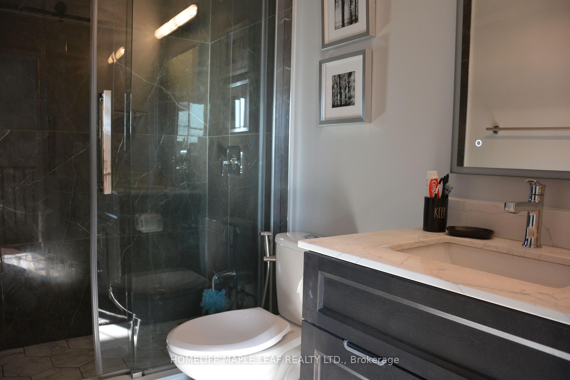 Photo 30 of 29 Stonebriar Drive, Vaughan, Maple — HOMEH