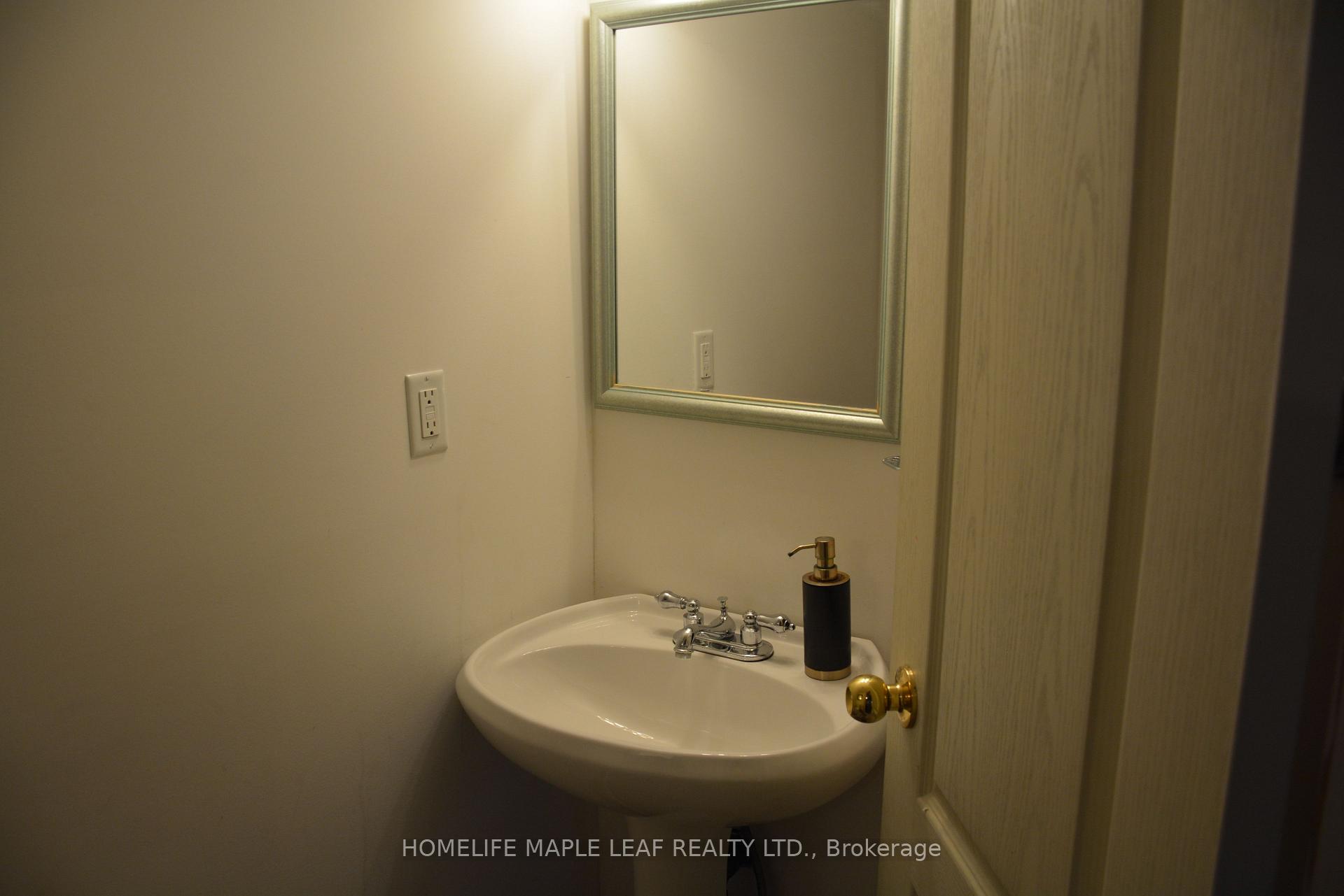 Photo 45 of 29 Stonebriar Drive, Vaughan, Maple — HOMEH
