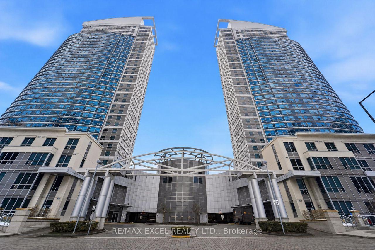 Front of Unit 2912, 38 Lee Centre Drive