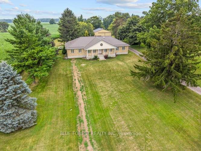 Photo of 9869 Currie Road