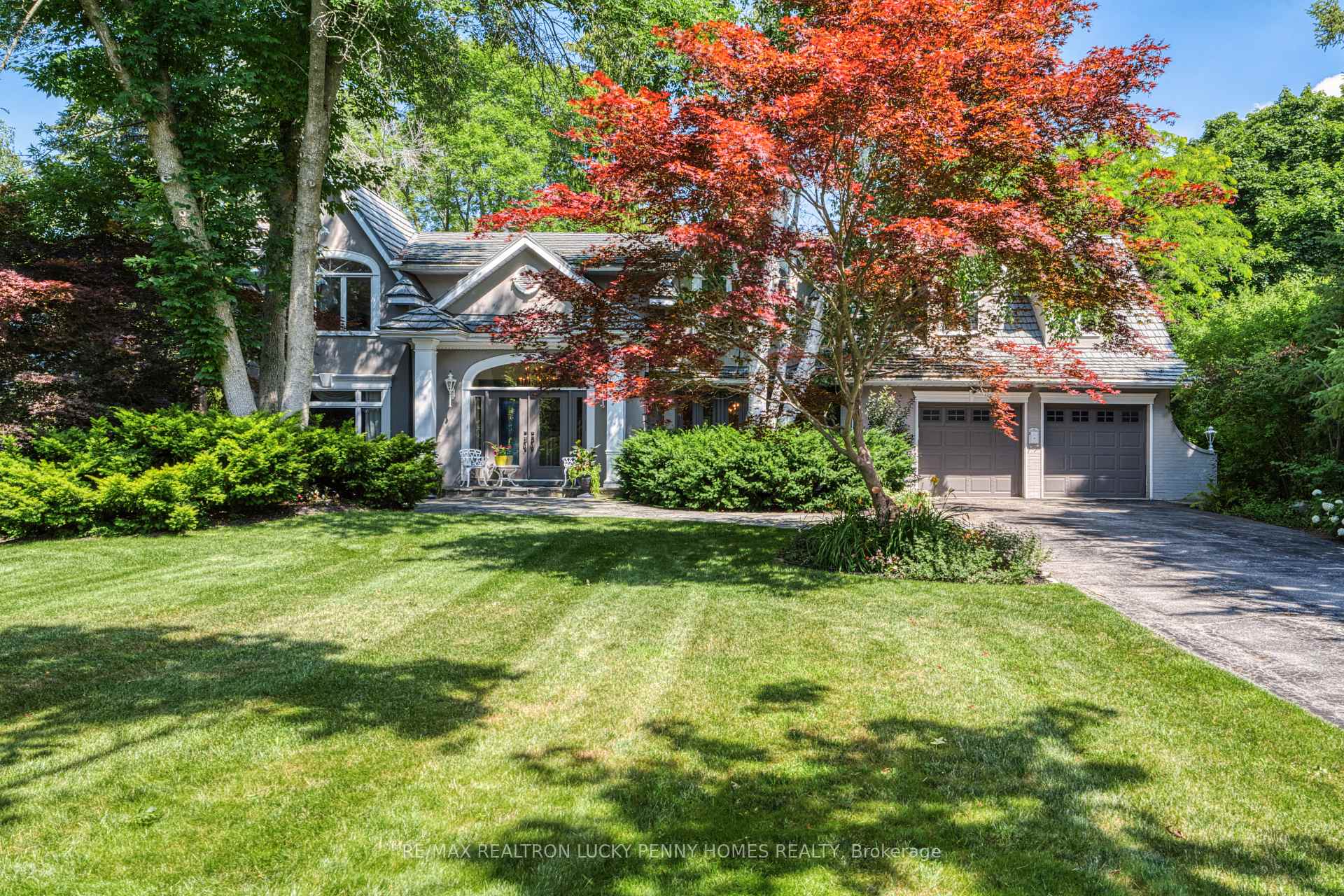 Photo 2 of 26 Wembley Avenue, Markham, Unionville — HOMEH