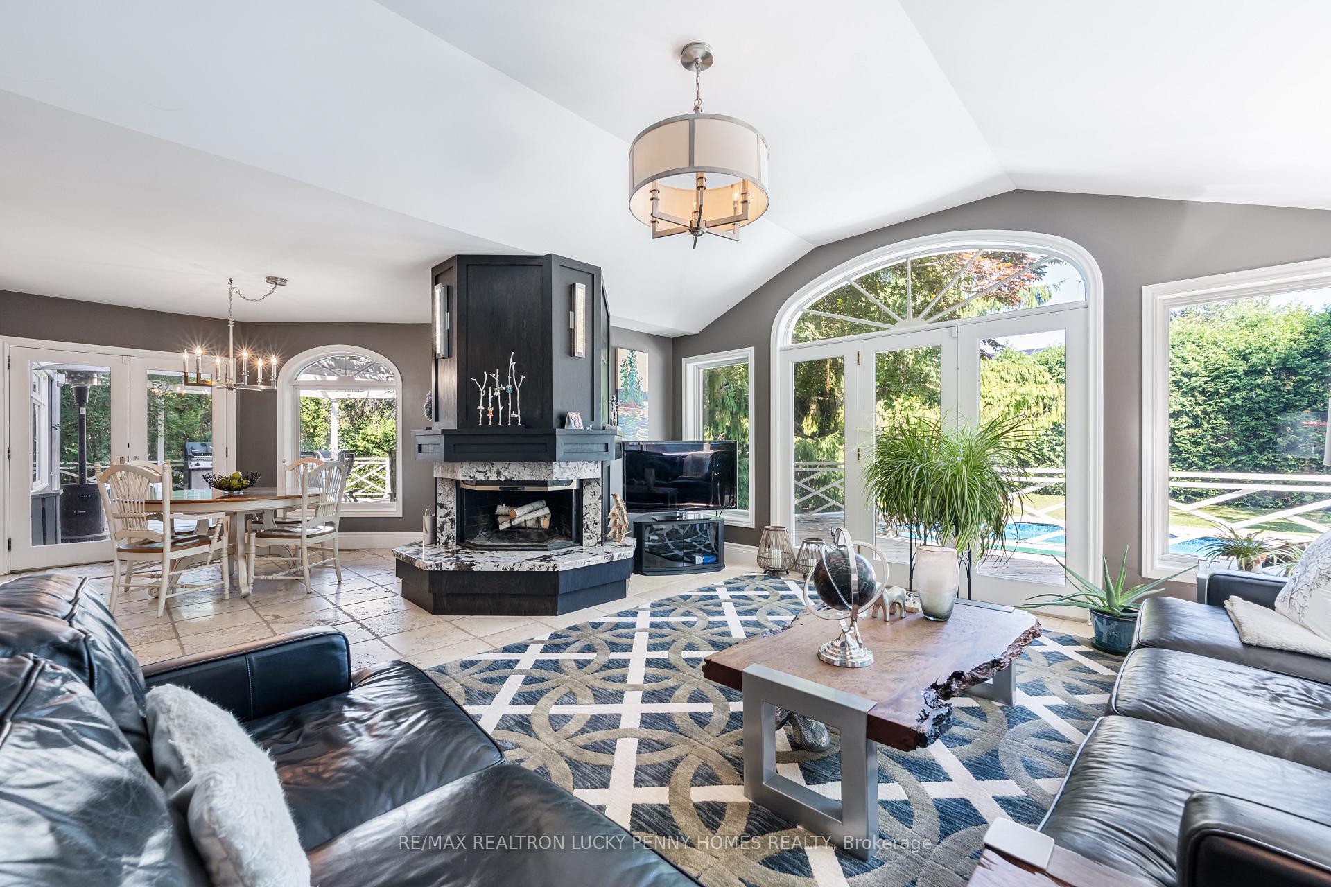 Photo 15 of 26 Wembley Avenue, Markham, Unionville — HOMEH