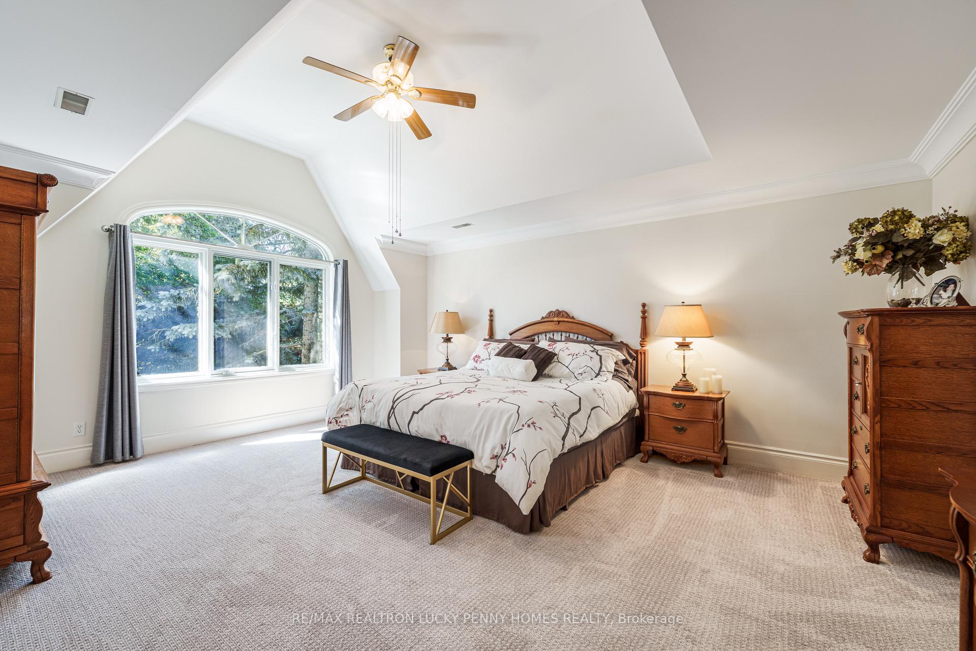 Photo 18 of 26 Wembley Avenue, Markham, Unionville — HOMEH
