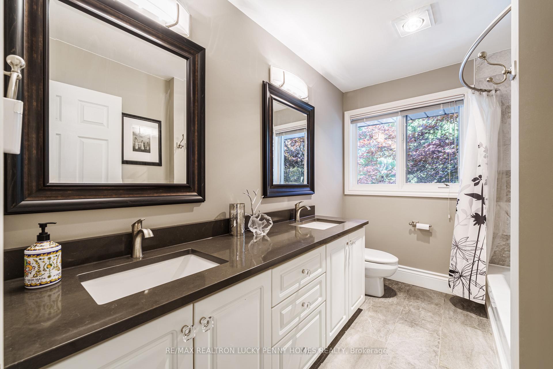 Photo 25 of 26 Wembley Avenue, Markham, Unionville — HOMEH