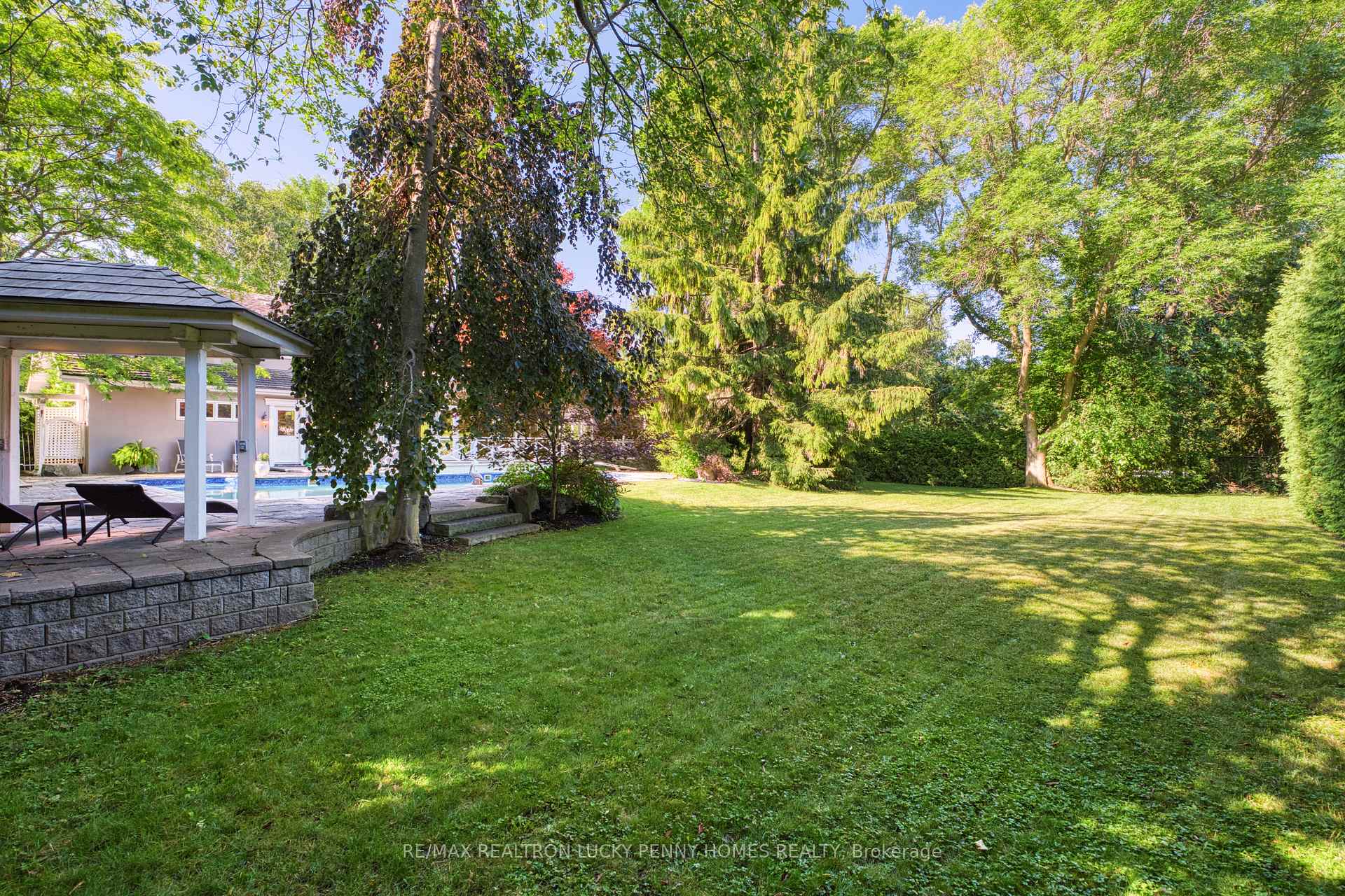 Photo 33 of 26 Wembley Avenue, Markham, Unionville — HOMEH