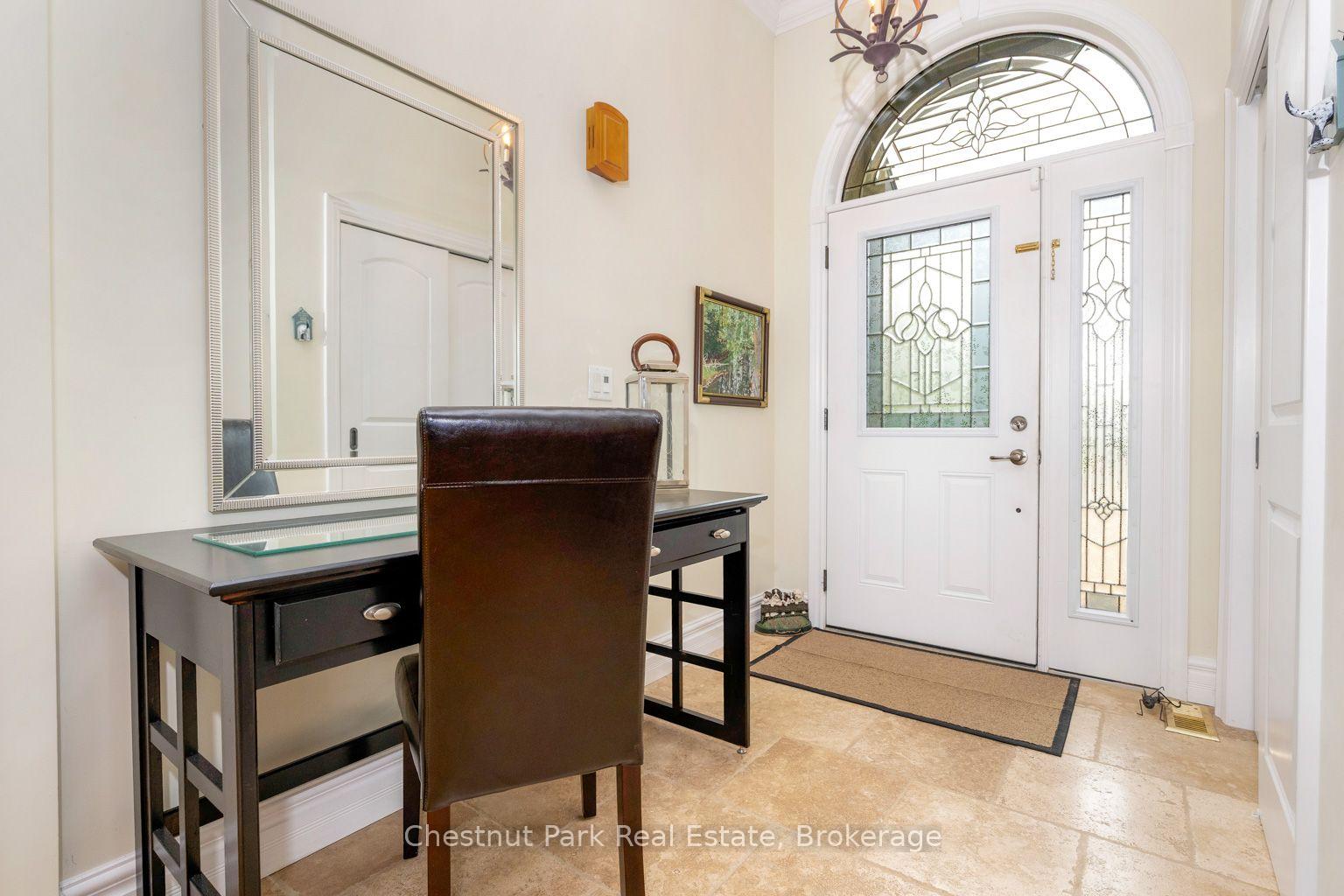 Photo 2 of 133 Lakeshore Road E, Blue Mountains — HOMEH