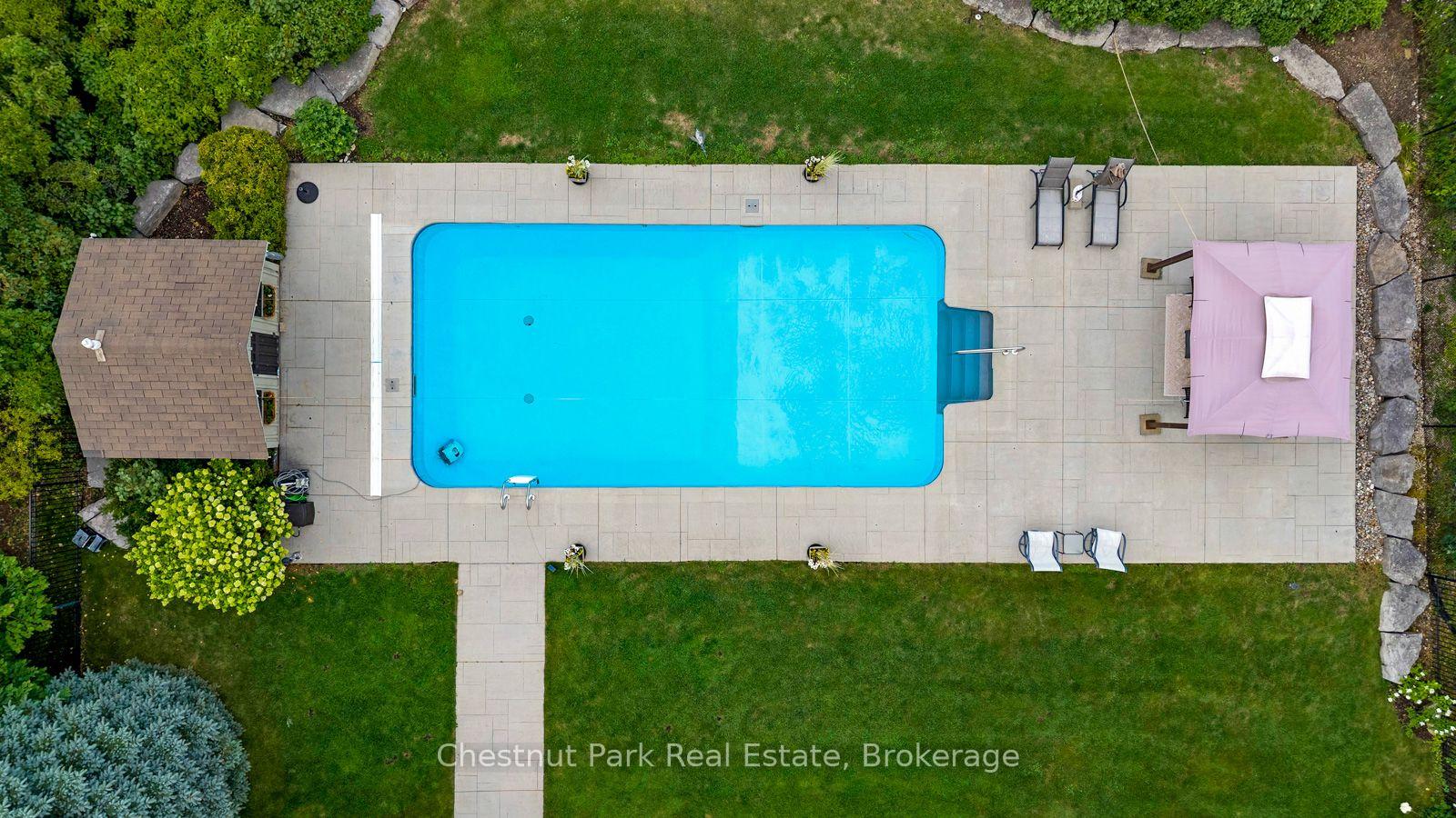 Photo 41 of 133 Lakeshore Road E, Blue Mountains — HOMEH