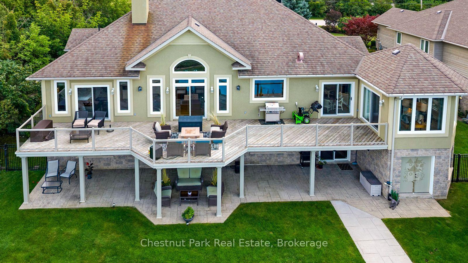 Photo 42 of 133 Lakeshore Road E, Blue Mountains — HOMEH