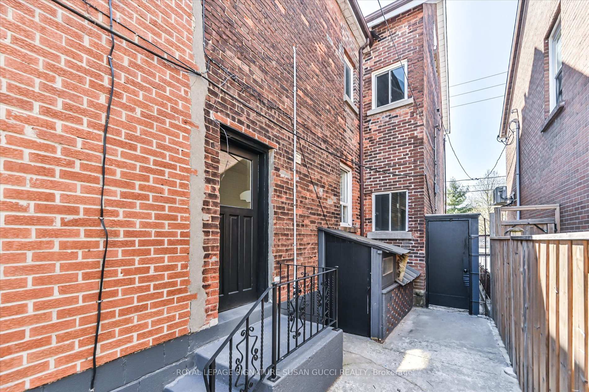 Photo 36 of 493 Ossington Avenue, Toronto, Palmerston-Little Italy — HOMEH