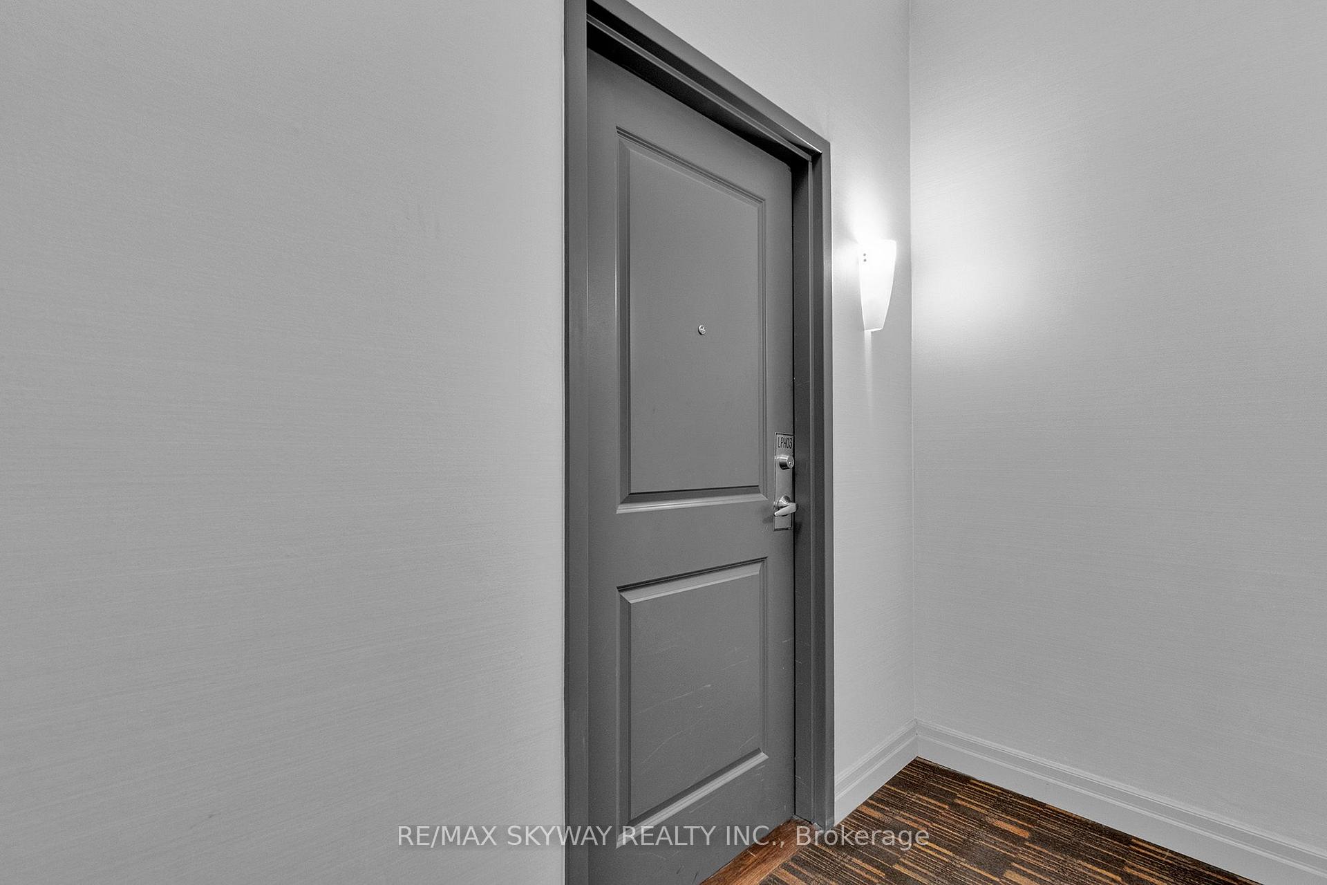 Photo 8 of Unit Lph03, 628 Fleet Street, Toronto, Niagara — HOMEH