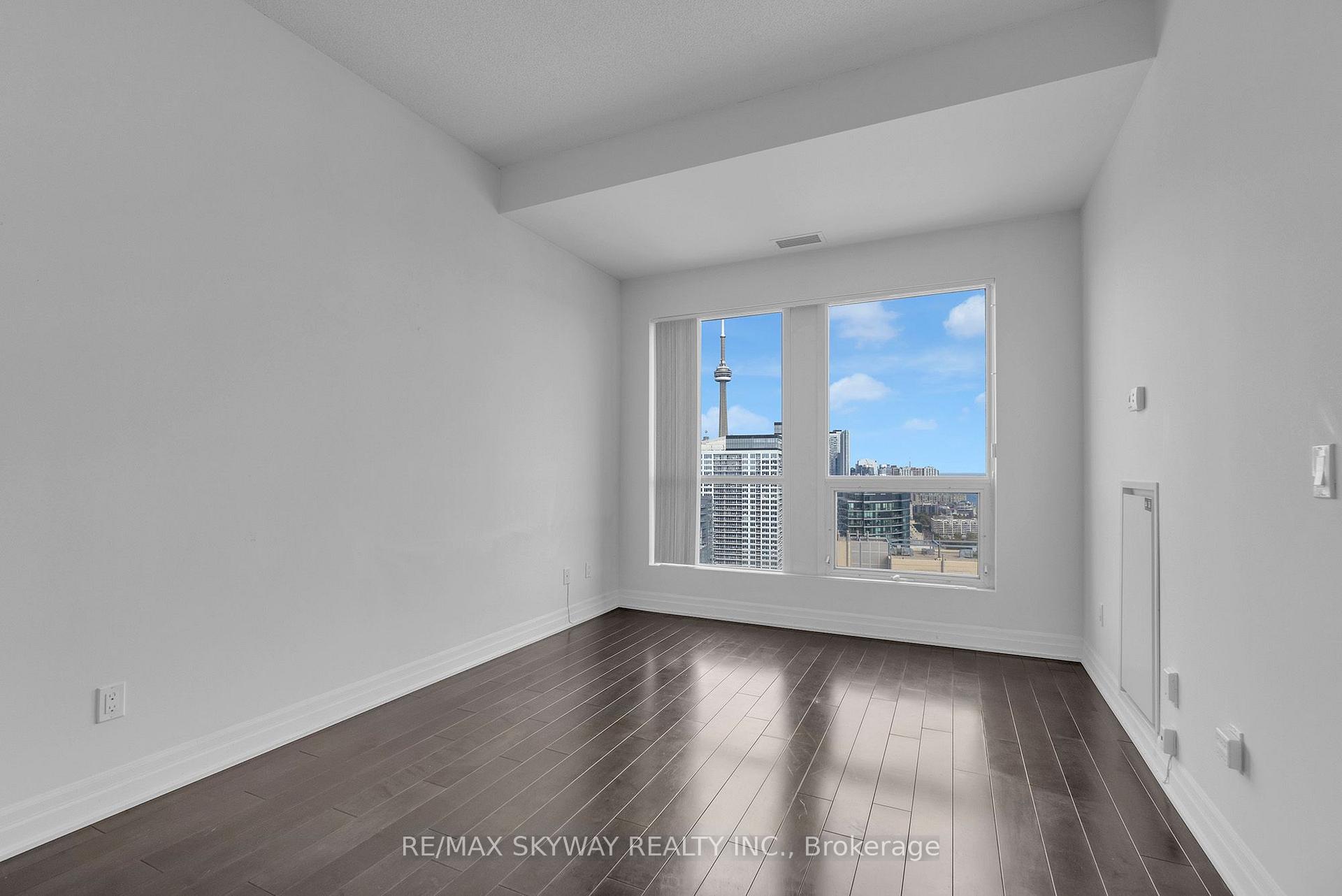 Photo 18 of Unit Lph03, 628 Fleet Street, Toronto, Niagara — HOMEH